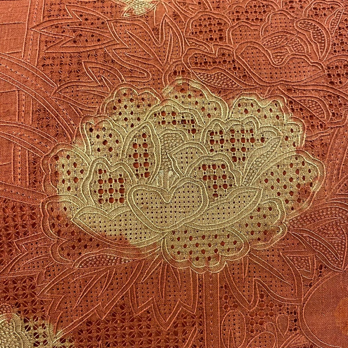 【庫存清倉】 開口名古屋帶 美品 秀品級 紬織織 牡丹 枝梅花 刺繡 紅茶 純蠶絲
