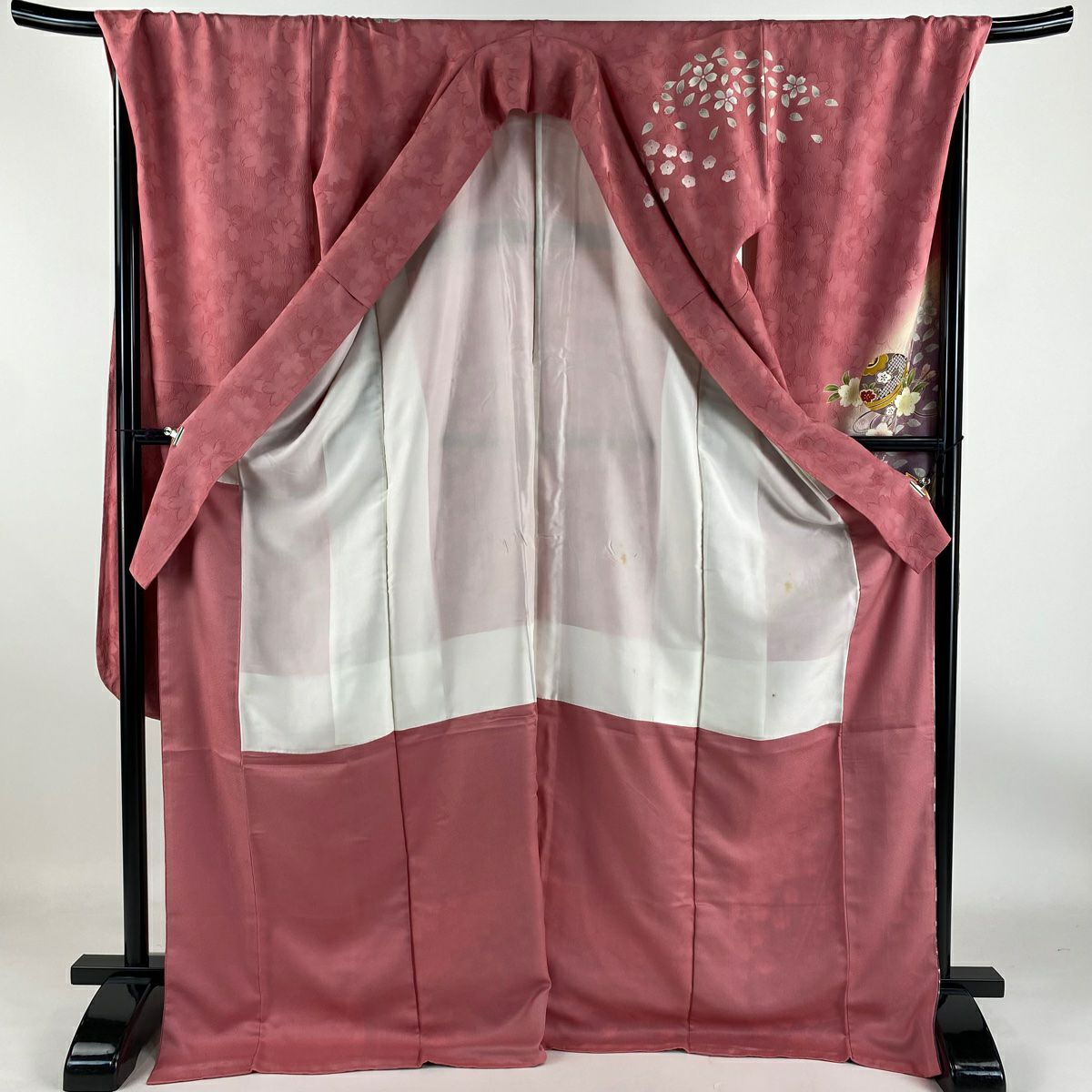 【庫存清倉】振袖禮服 身長174cm 袖長71.5cm L 雙層 手鞠 櫻花 金銀彩 染分 粉紅 純蠶絲 名品級