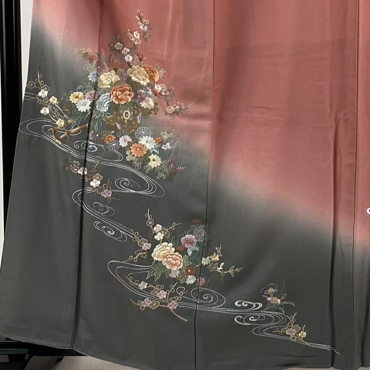【庫存清倉】 付下 身長160.5cm 袖長63cm S 雙層 花車 流水 刺繡 染分 粉紅 純蠶絲 名品級