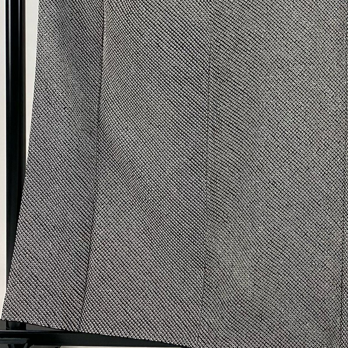 【庫存清倉】 小紋 身長157.5cm 袖長64cm M 雙層 鈴乃屋 總絞染 黑 純蠶絲 名品級 一個紋