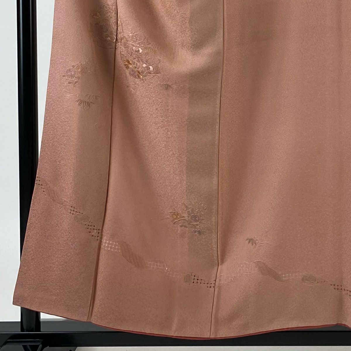 【庫存清倉】 付下 身長155.5cm 袖長64.5cm M 雙層 雪輪 草花紋刺繡 粉米色 純蠶絲 優品級
