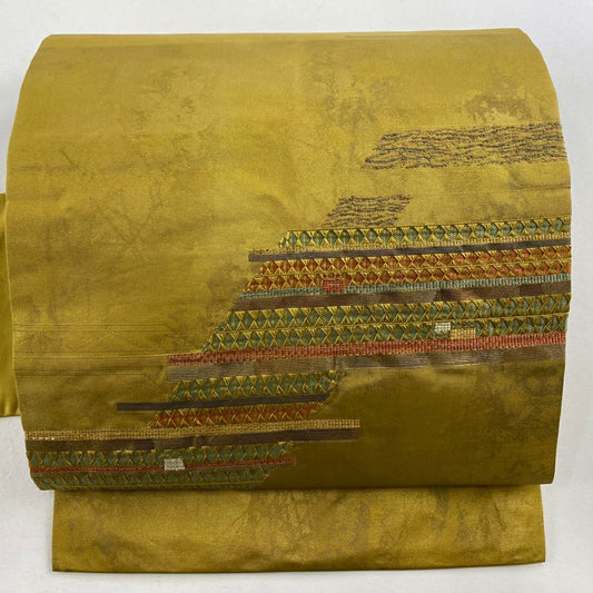 【庫存清倉】 名古屋帶 美品 秀品級 幾何圖案 金金箔 拉麵線 黃土色 純蠶絲