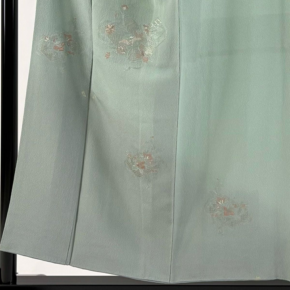 【庫存清倉】 付下 身長153.5cm 袖長64cm M 雙層 草花紋紋 組紐 刺繡 漸層 灰綠 純蠶絲 優品級