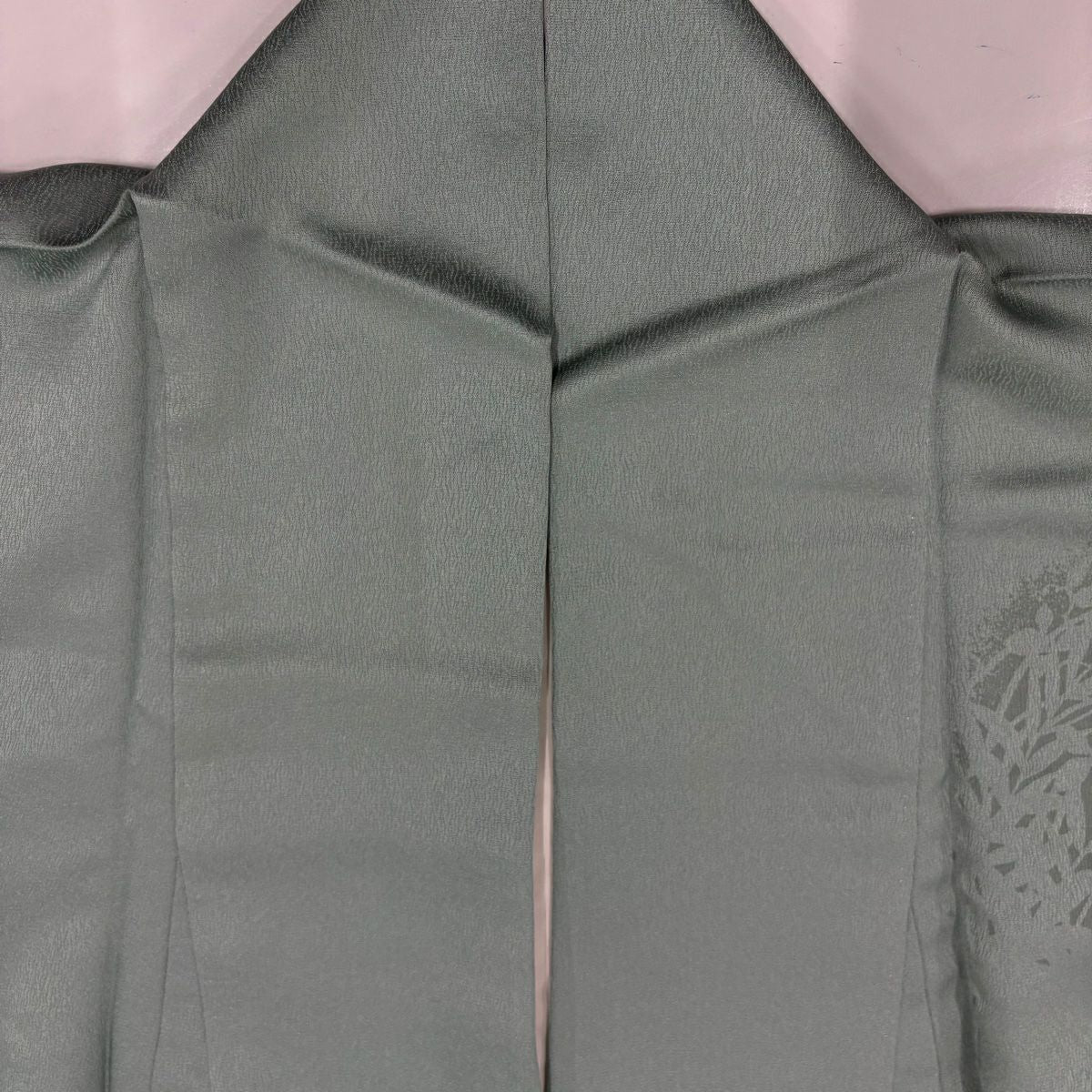 【庫存清倉】 付下 身長158.5cm 袖長64cm M 雙層 扇子面 草花紋 金絲 金銀彩 灰綠 純蠶絲 優品級 一個紋