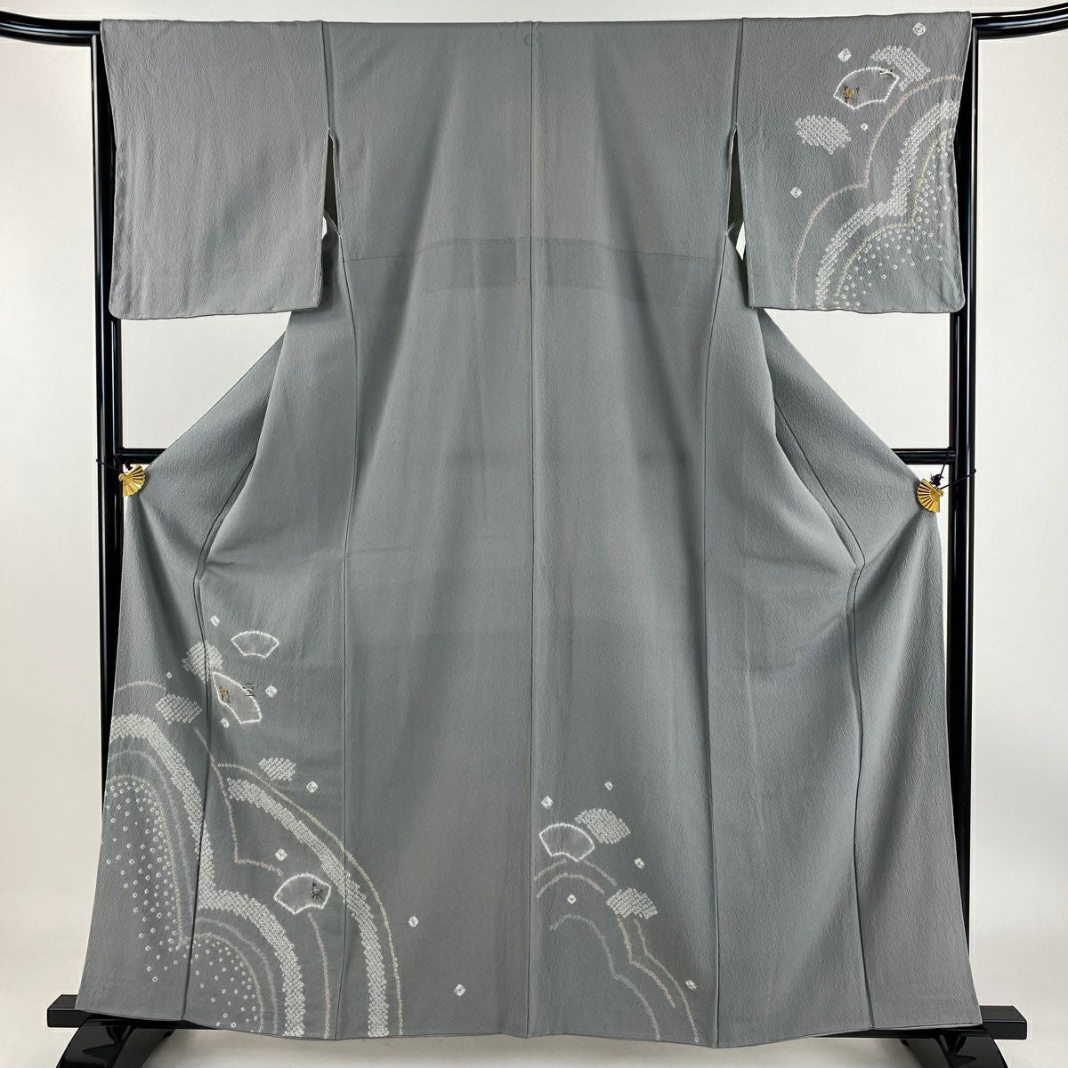 【庫存清倉】 付下 身長159.5cm 袖長64.5cm M 雙層 扇子面 草花紋刺繡 絞染 灰 純蠶絲 優品級 一個紋