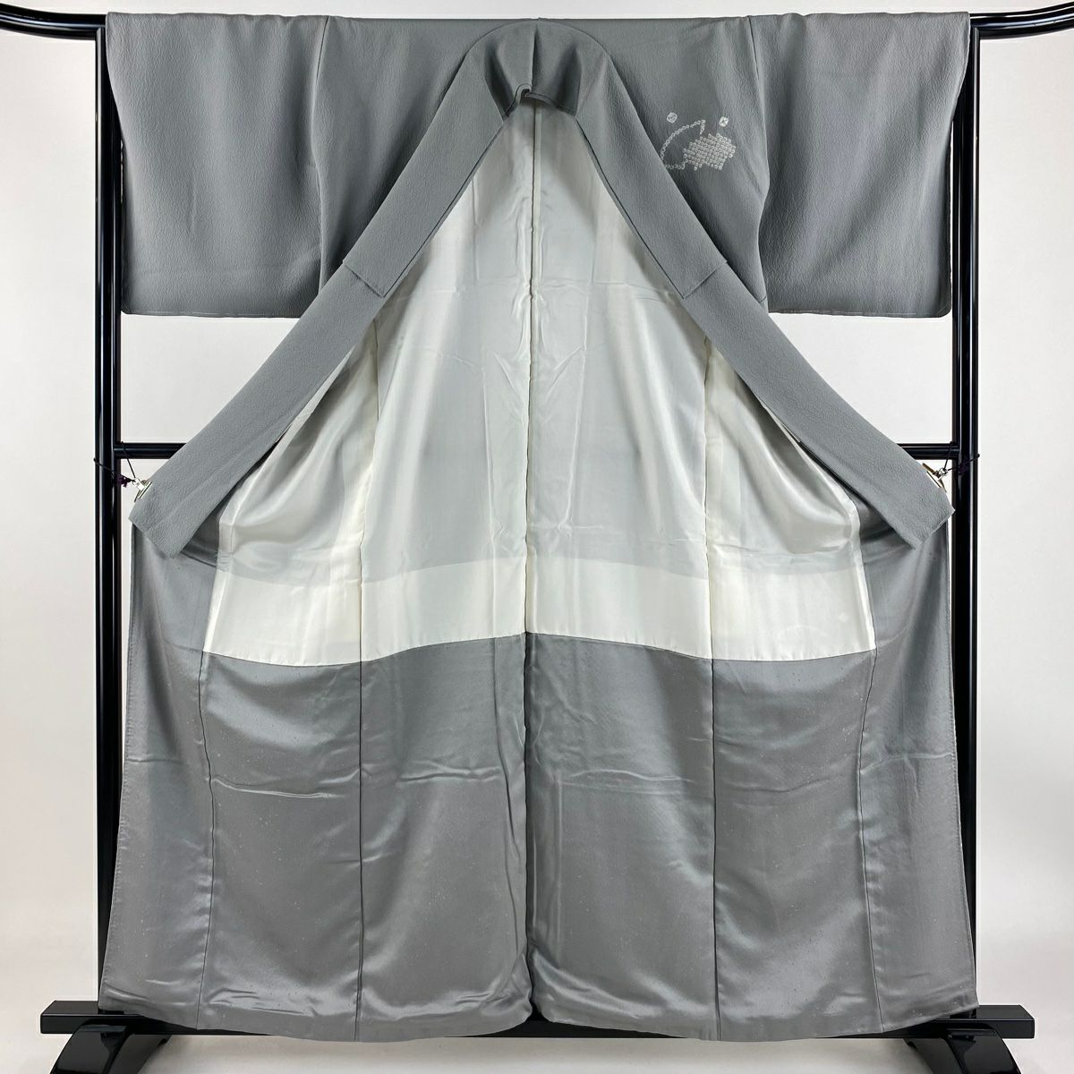 【庫存清倉】 付下 身長159.5cm 袖長64.5cm M 雙層 扇子面 草花紋刺繡 絞染 灰 純蠶絲 優品級 一個紋