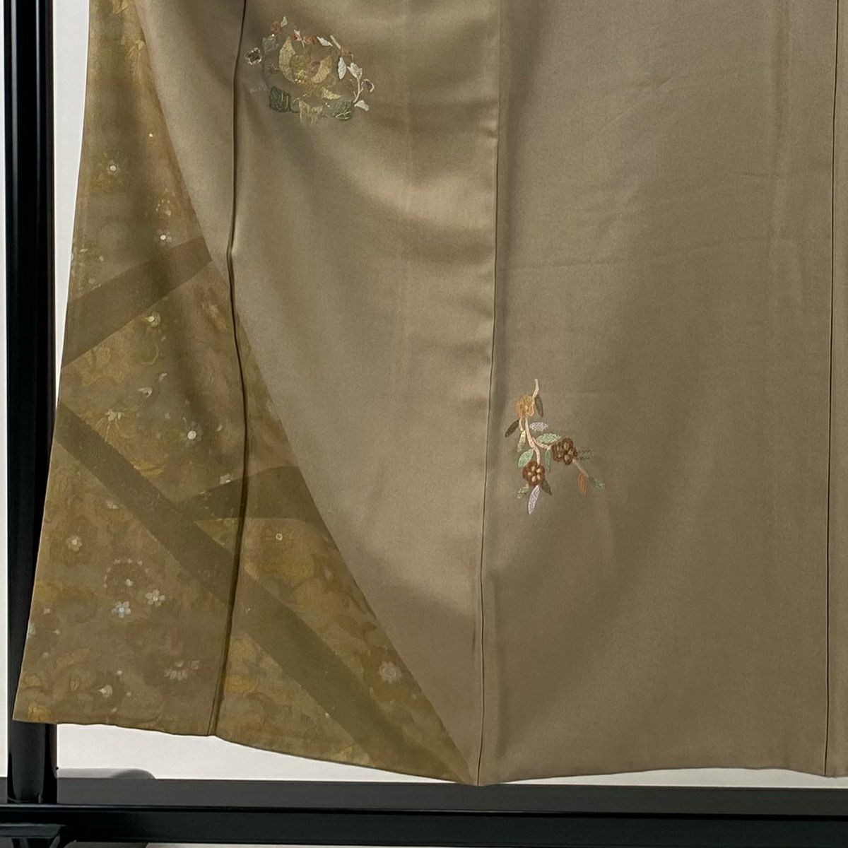 【庫存清倉】 付下 身長153cm 袖長67cm M 雙層 鳳凰 草花紋紋 金金箔 金銀彩 灰茶 純蠶絲 優品級
