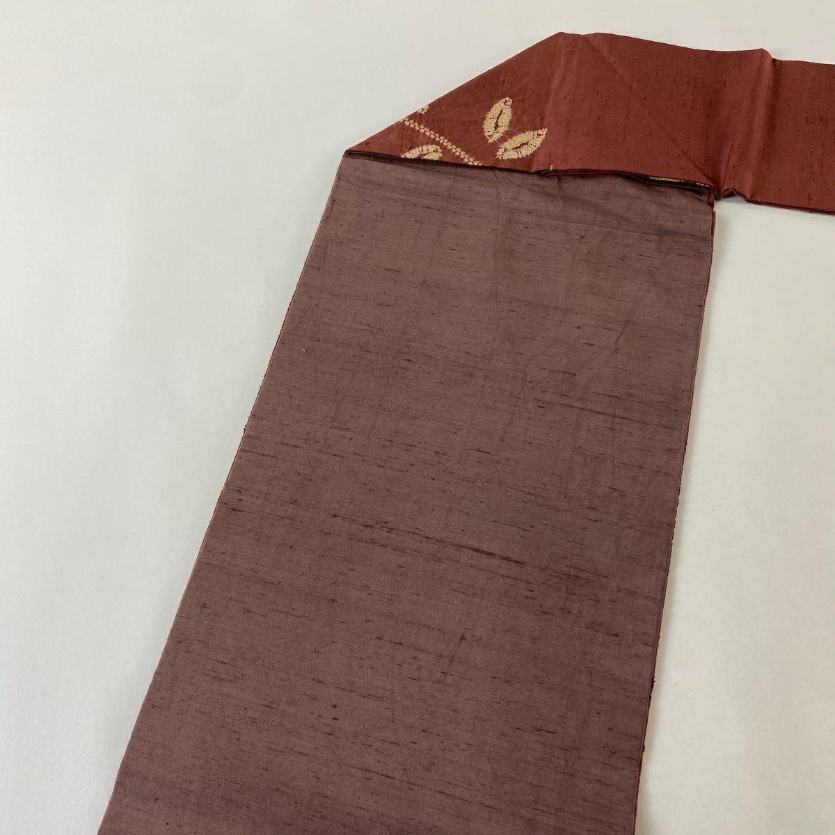【庫存清倉】 名古屋帶 優品級 紬織織 草花紋紋 刺繡 絞染 小豆色 純蠶絲