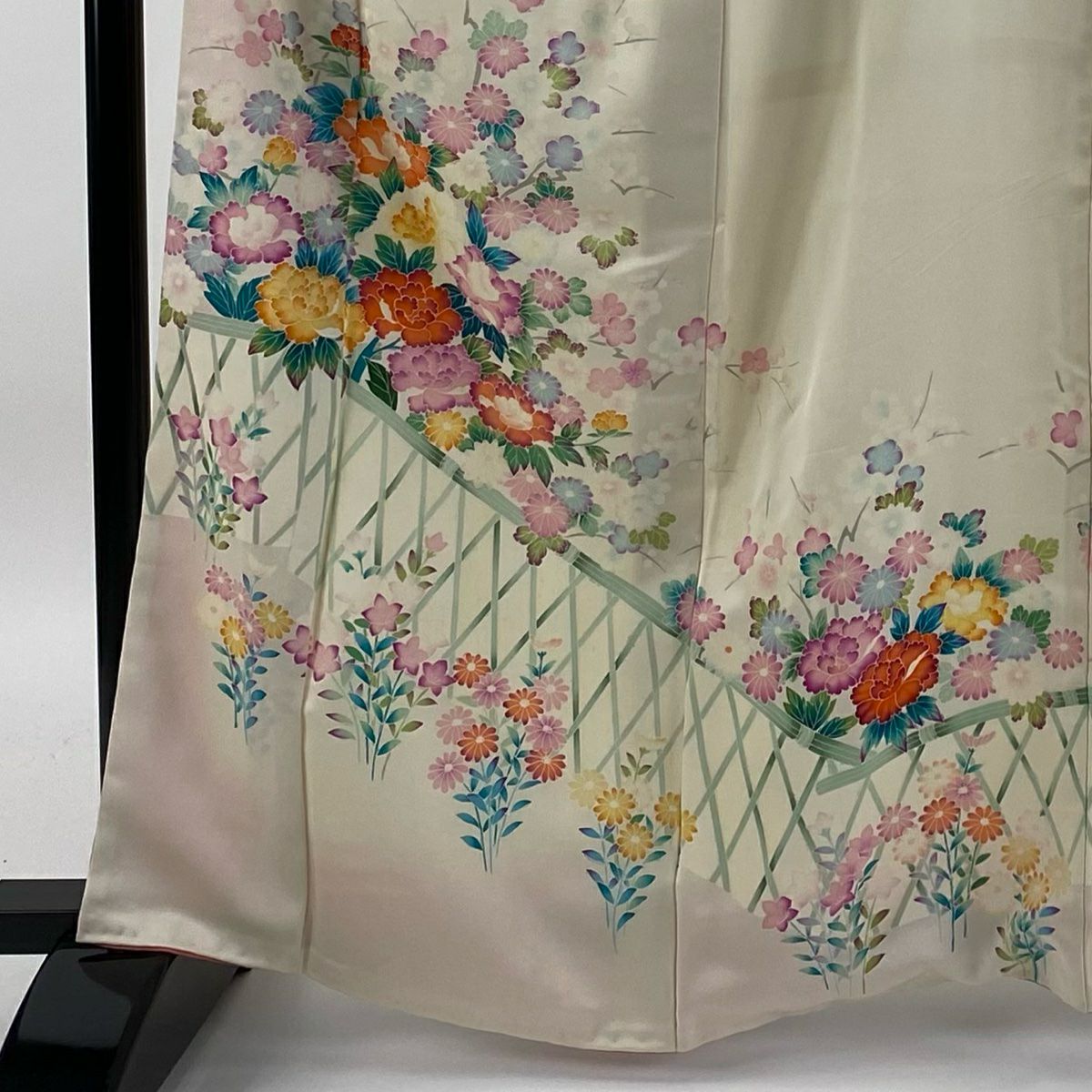 【庫存清倉】訪問服 身長164.5cm 袖長63.5cm S 雙層 草花紋紋 牡丹 漸層 奶油色 純蠶絲 優品級