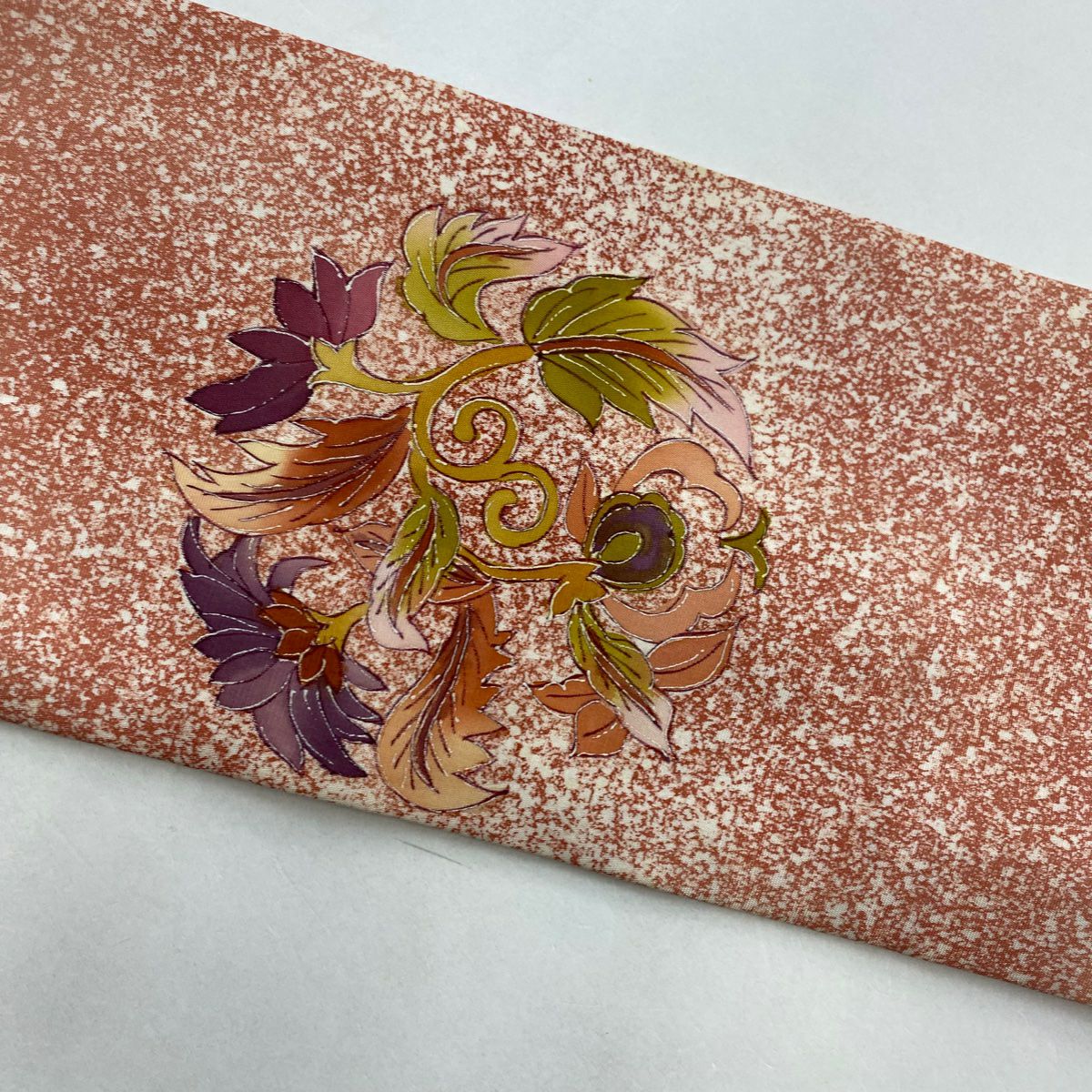 【庫存清倉】 名古屋帶 優品級 花唐草紋 茜 純蠶絲