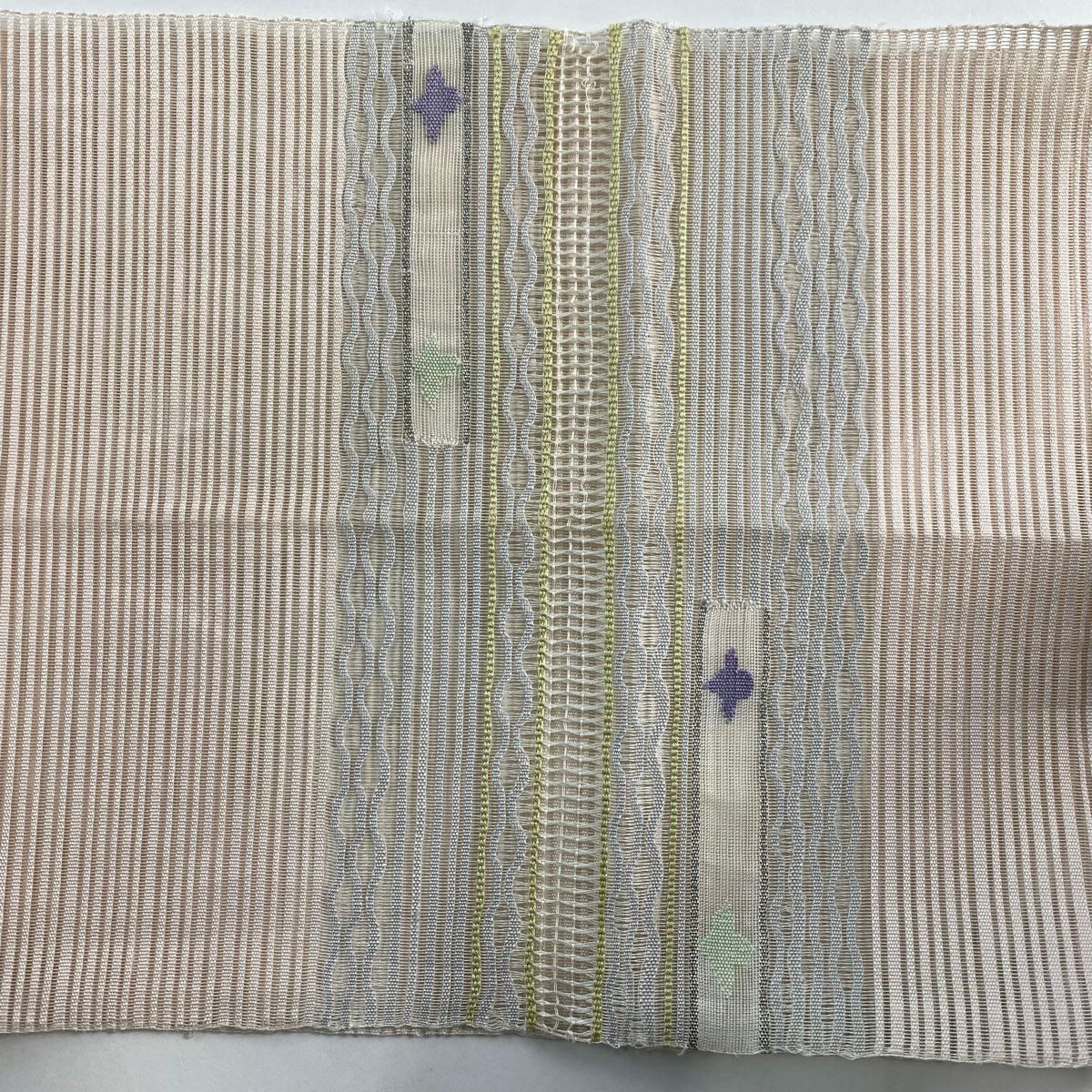 【清倉特賣】 名古屋帶 優品級 八寸名古屋帶 松樹葉仕立 夏帶 草花紋紋 斜條紋 銀線 淺粉色 純蠶絲
