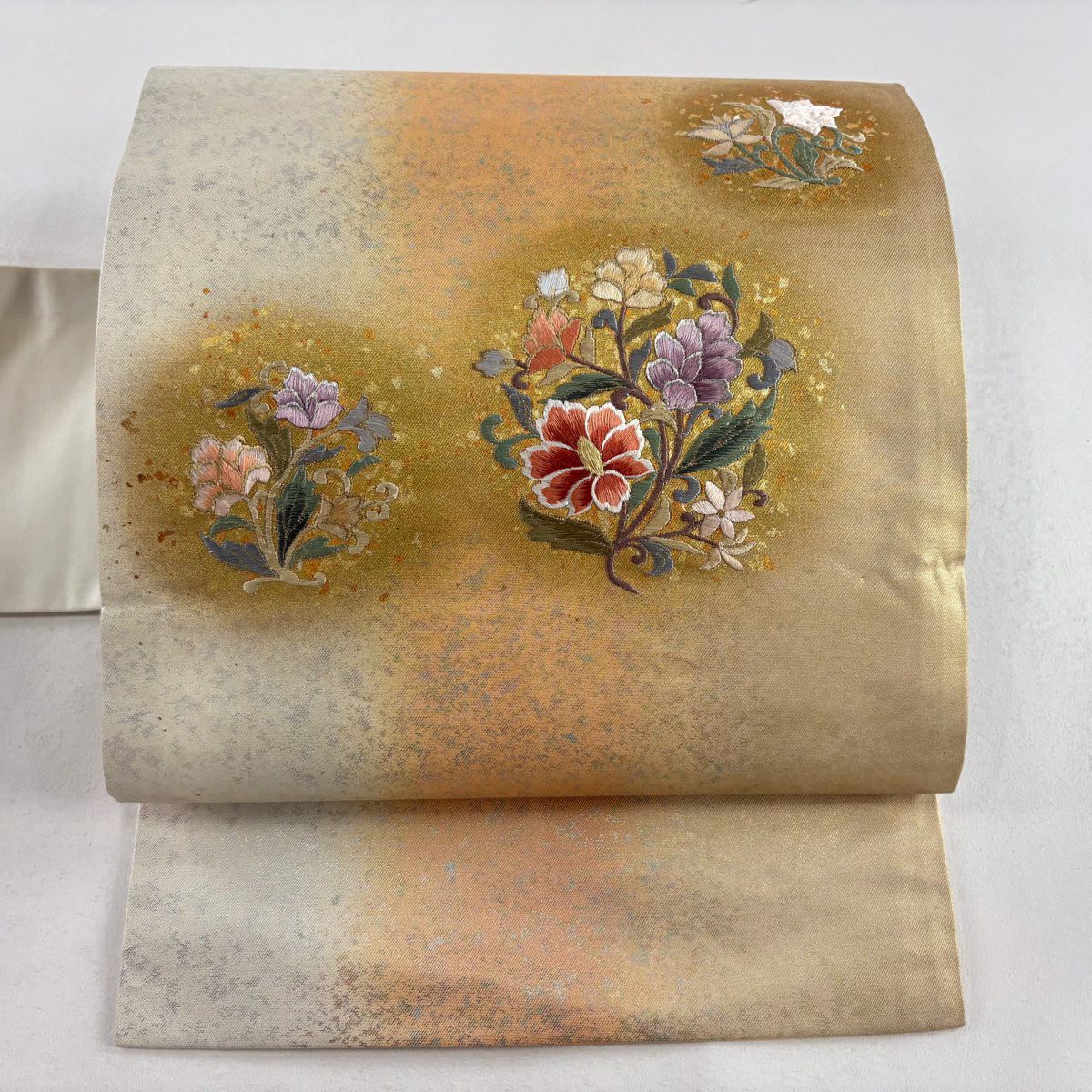 【庫存清倉】 名古屋帶 優品級 草花紋刺繡 金銀彩 金 純蠶絲
