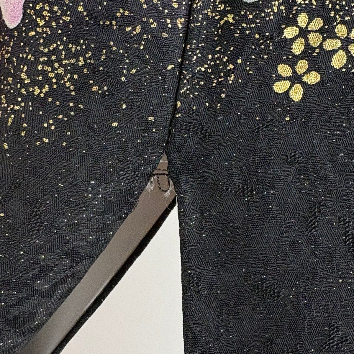 【清倉特賣】振袖禮服 身長165cm 袖長72cm L 雙層 牡丹 草花紋紋 銀通 金銀彩 紅 純蠶絲 逸品級