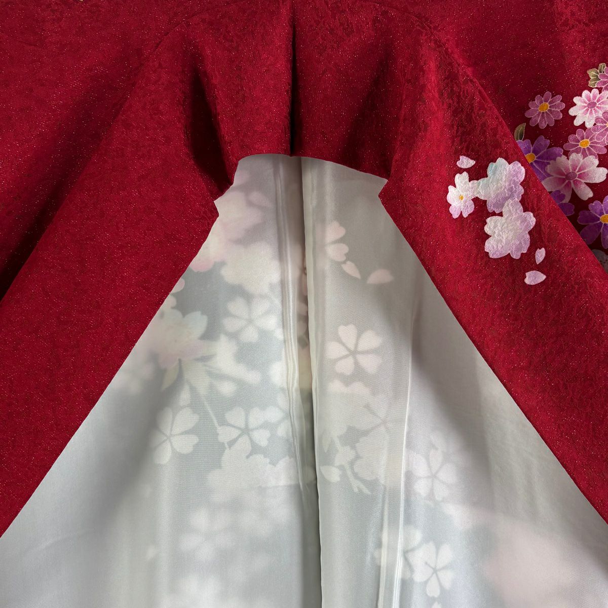 【清倉特賣】振袖禮服 身長165cm 袖長72cm L 雙層 牡丹 草花紋紋 銀通 金銀彩 紅 純蠶絲 逸品級