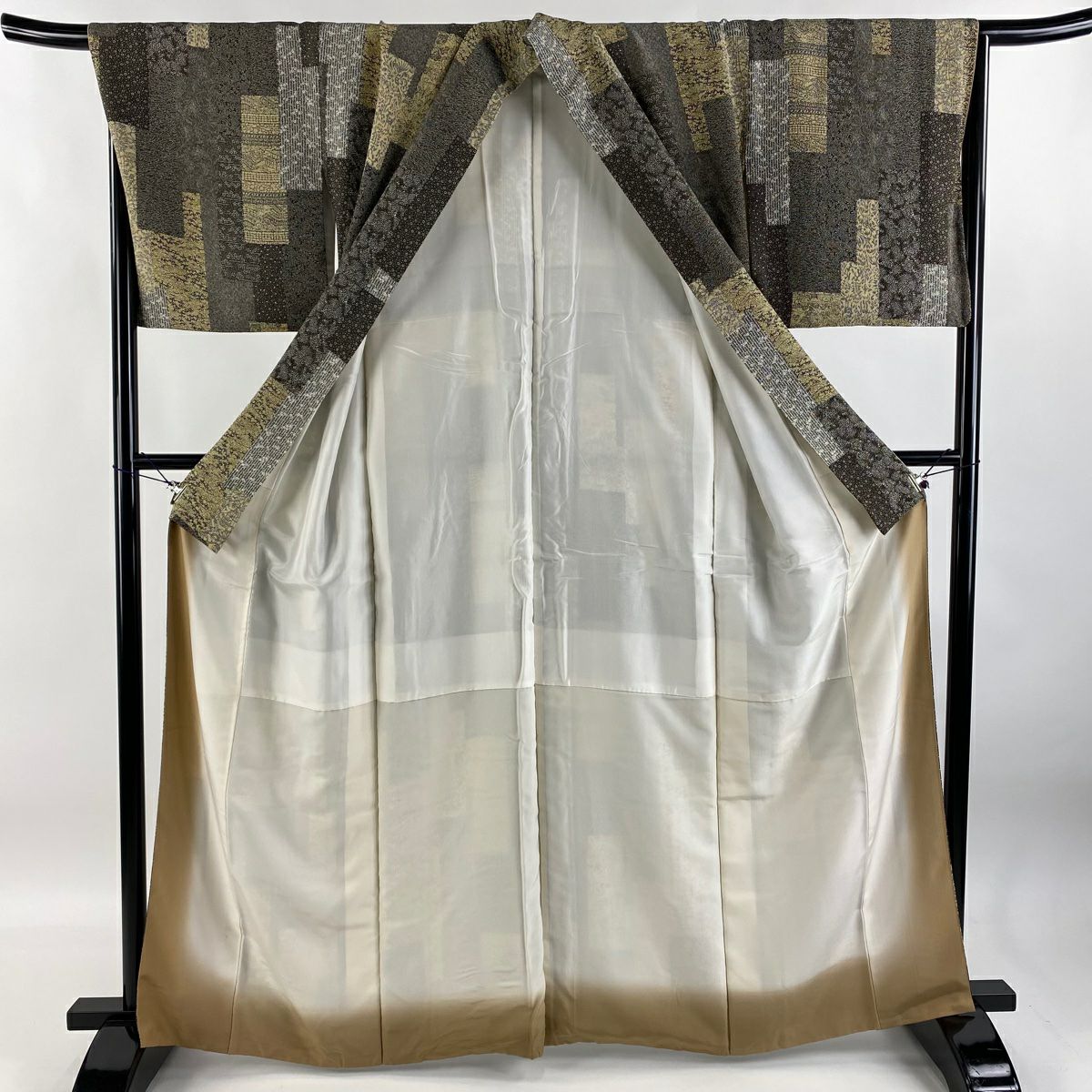 【清倉特賣】 小紋 身長163.5cm 袖長67cm M 雙層 草花紋紋 家屋 縮緬 焦茶 純蠶絲 優品級