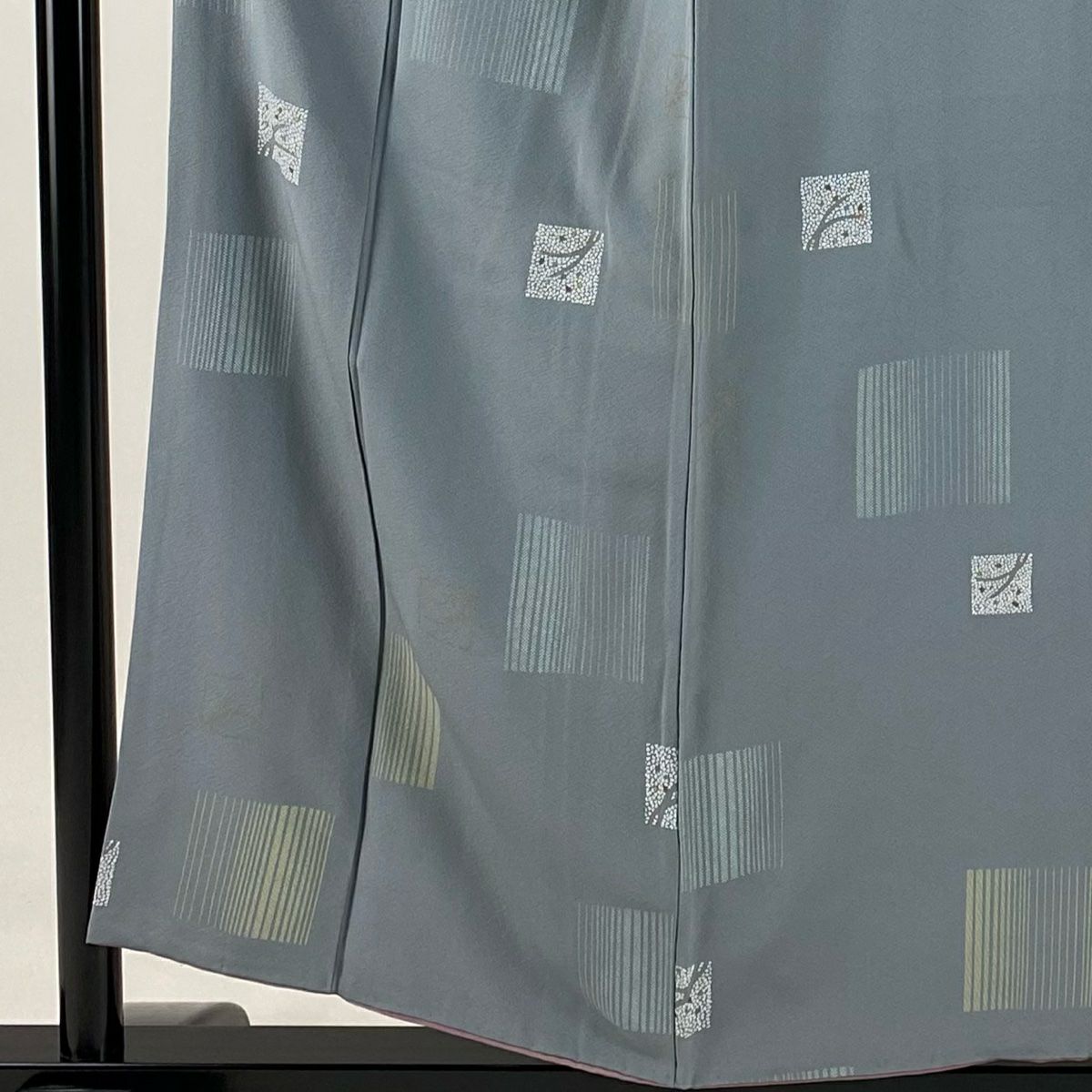 【庫存清倉】 小紋 身長155.5cm 袖長62.5cm S 雙層 幾何學圖案 金彩裝飾 灰 純蠶絲 優品級