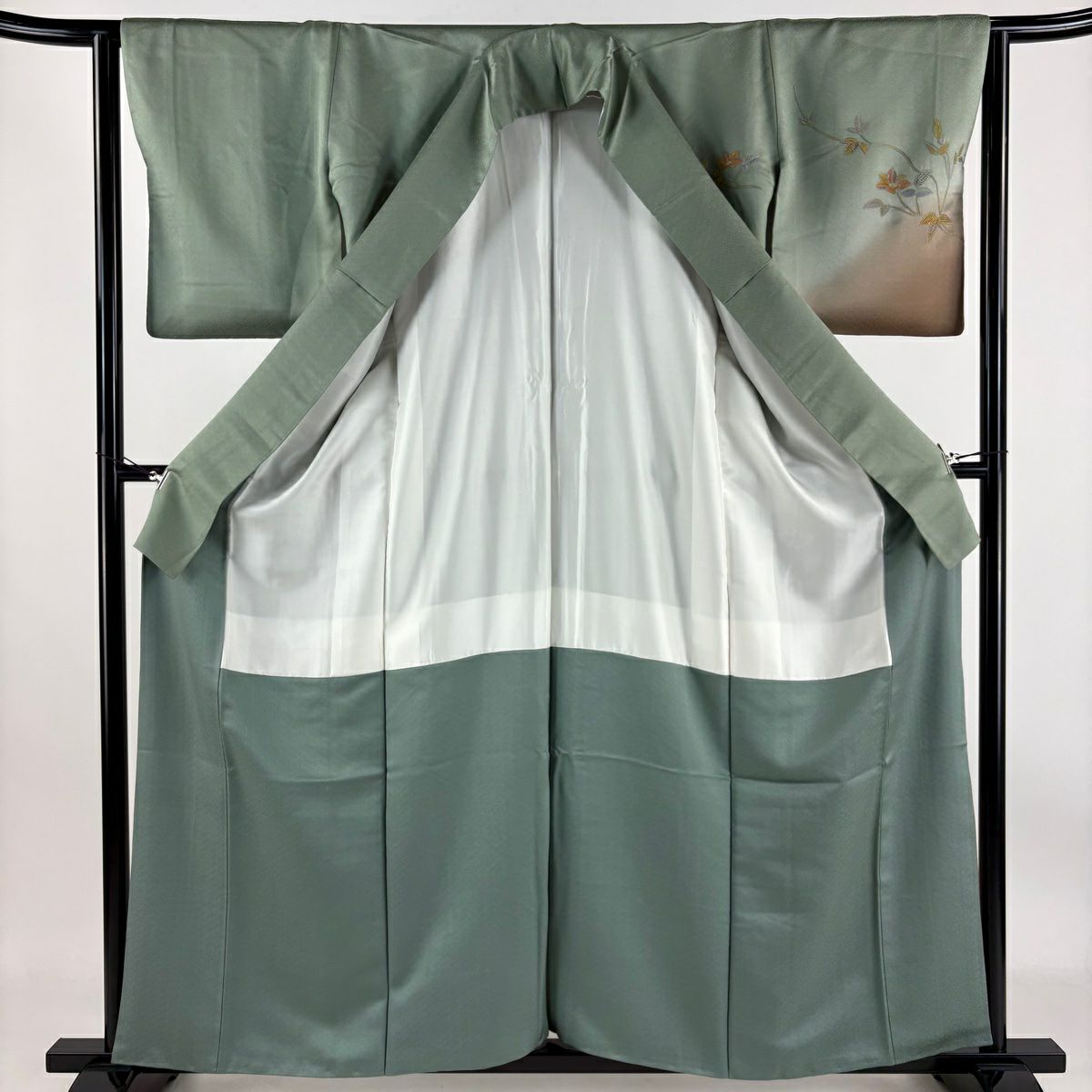 【庫存清倉】 付下 身長159.5cm 袖長64cm M 雙層 枝花刺繡 染分 灰綠 純蠶絲 名品級