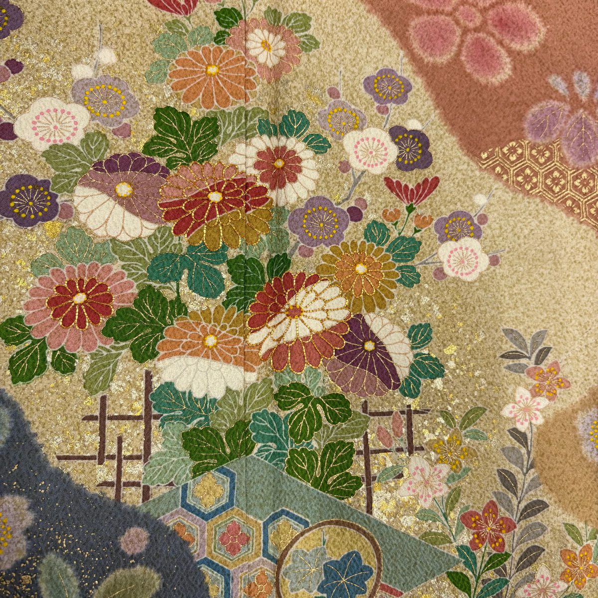 【庫存清倉】訪問服 身長163cm 袖長65.5cm M 雙層 落款有 菊花 有職紋樣 金絲 金銀彩 淺綠 純蠶絲 名品級