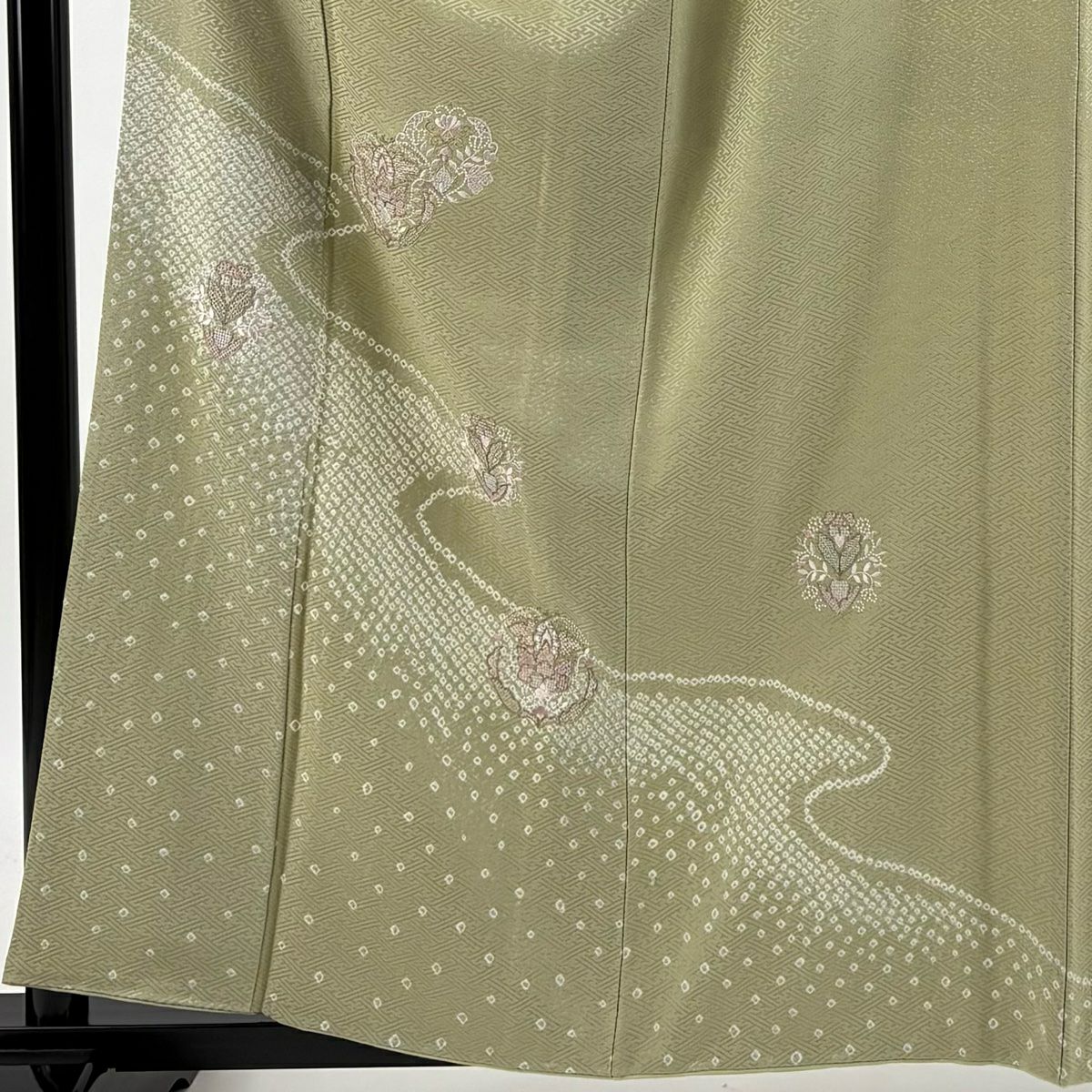 【庫存清倉】 付下 身長158.5cm 袖長63.5cm S 雙層 草花紋紋 霞刺繡 絞染 艾草色 純蠶絲 優品級 一個紋