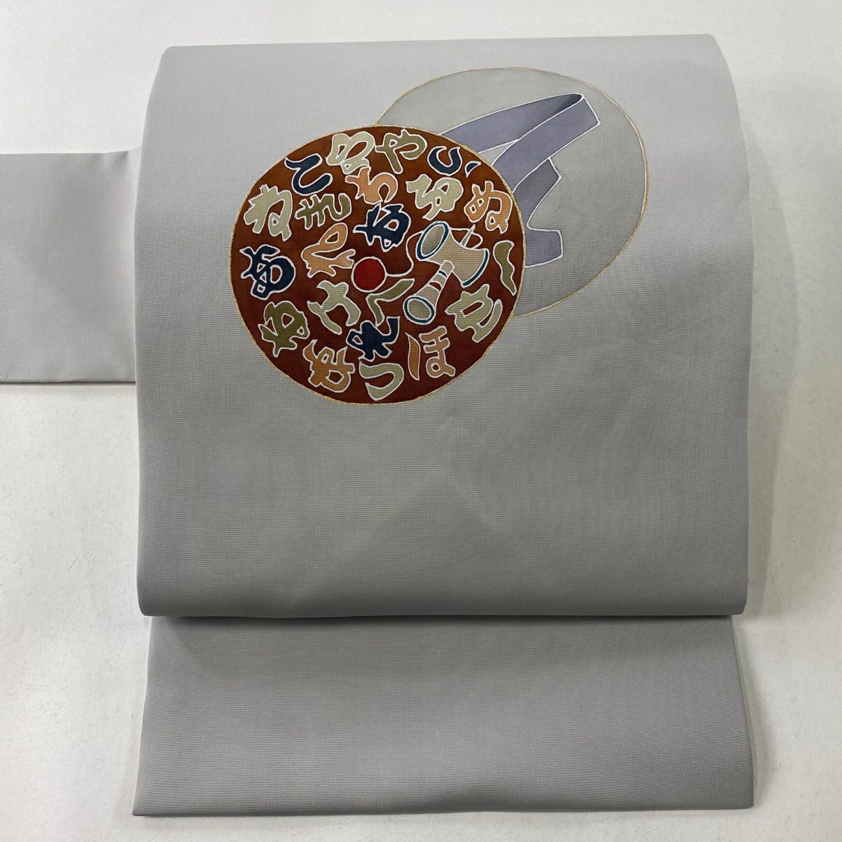 【庫存清倉】名古屋帶 美品 秀品級 有落款 けん玉 文字紋 灰色 純蠶絲