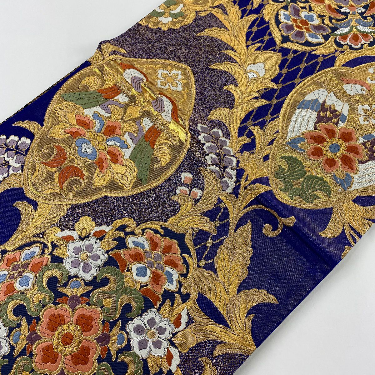 袋帶 美品 秀品級 振袖禮服禮服用 三色染 華紋 花鳥 唐織 金銀彩 青紫 六通 純蠶絲