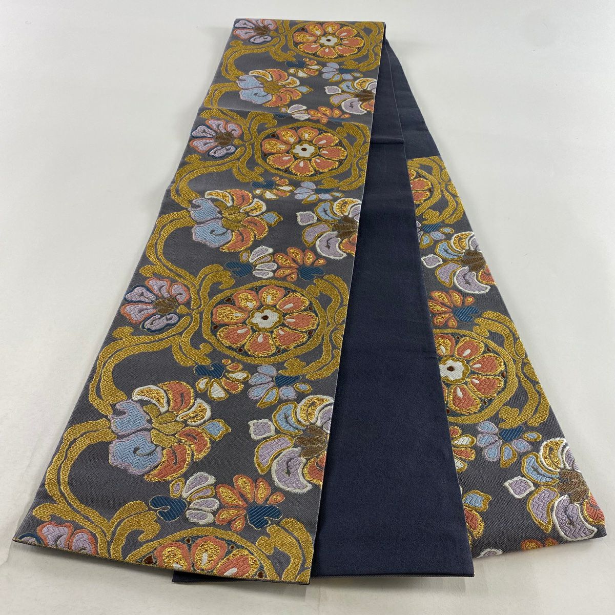 【庫存清倉】 袋帶 美品 名品級 唐草紋彩花紋 刺繡 金線 青灰 六通 純蠶絲