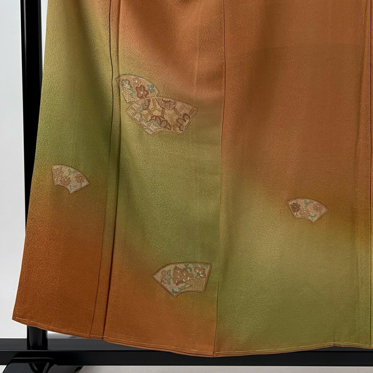 【庫存清倉】 付下 身長155cm 袖長64cm M 雙層 扇子面 草花紋刺繡 金通 紅 純蠶絲 美品 秀品級