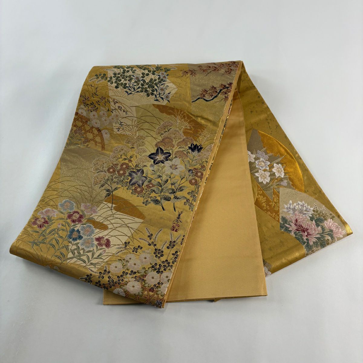 【庫存清倉】 袋帶 美品 秀品級 有落款 秋草 扇子面 金絲 刺繡 金色 六通 純蠶絲