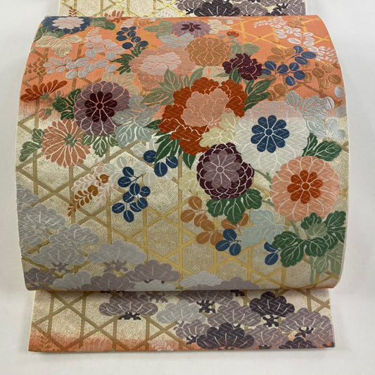 【庫存清倉】 袋帶 美品 秀品級 草花紋紋 籠目 唐織 純金金箔 奶油色 六通 純蠶絲