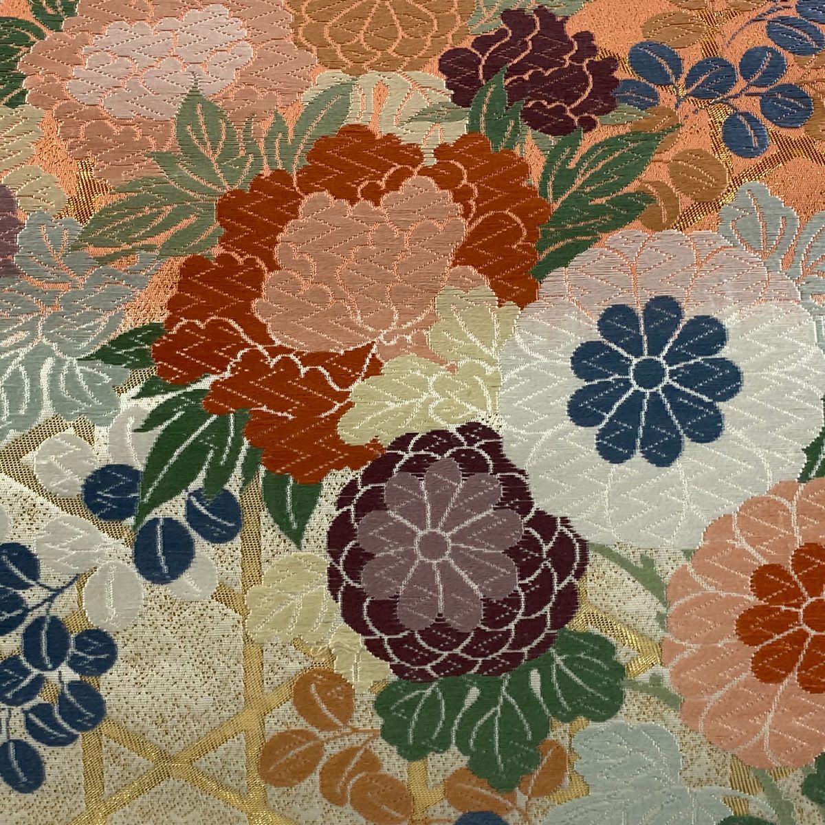 【庫存清倉】 袋帶 美品 秀品級 草花紋紋 籠目 唐織 純金金箔 奶油色 六通 純蠶絲