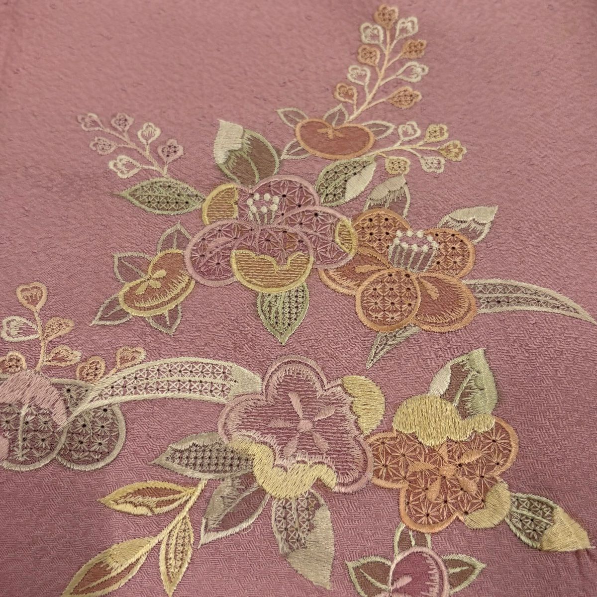 【庫存清倉】 付下 身長167.5cm 袖長66cm M 雙層 椿 梅花 刺繡 漸層 粉紅 純蠶絲 優品級
