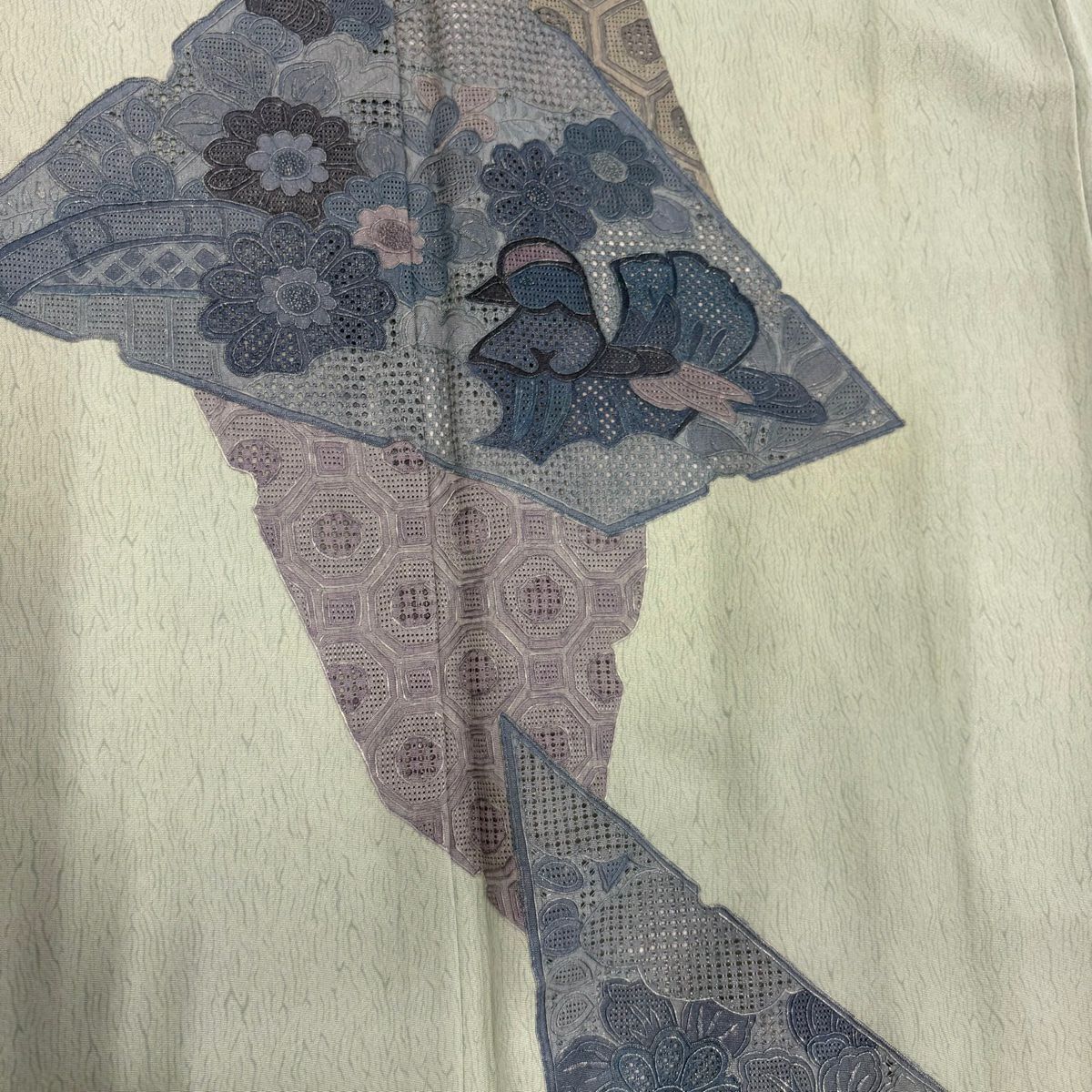 【庫存清倉】 付下 身長160.5cm 袖長65cm M 雙層 鴛鴦 草花紋刺繡 金銀彩 淡綠 純蠶絲 優品級