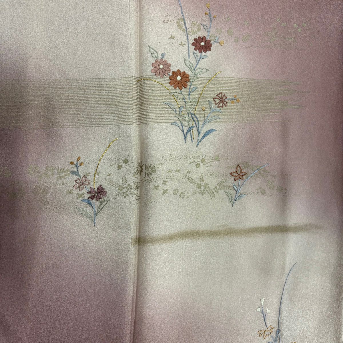【庫存清倉】 付下 身長161.5cm 袖長64cm M 雙層 草花紋紋 霞刺繡 金彩裝飾 粉紅 純蠶絲 優品級 一個紋