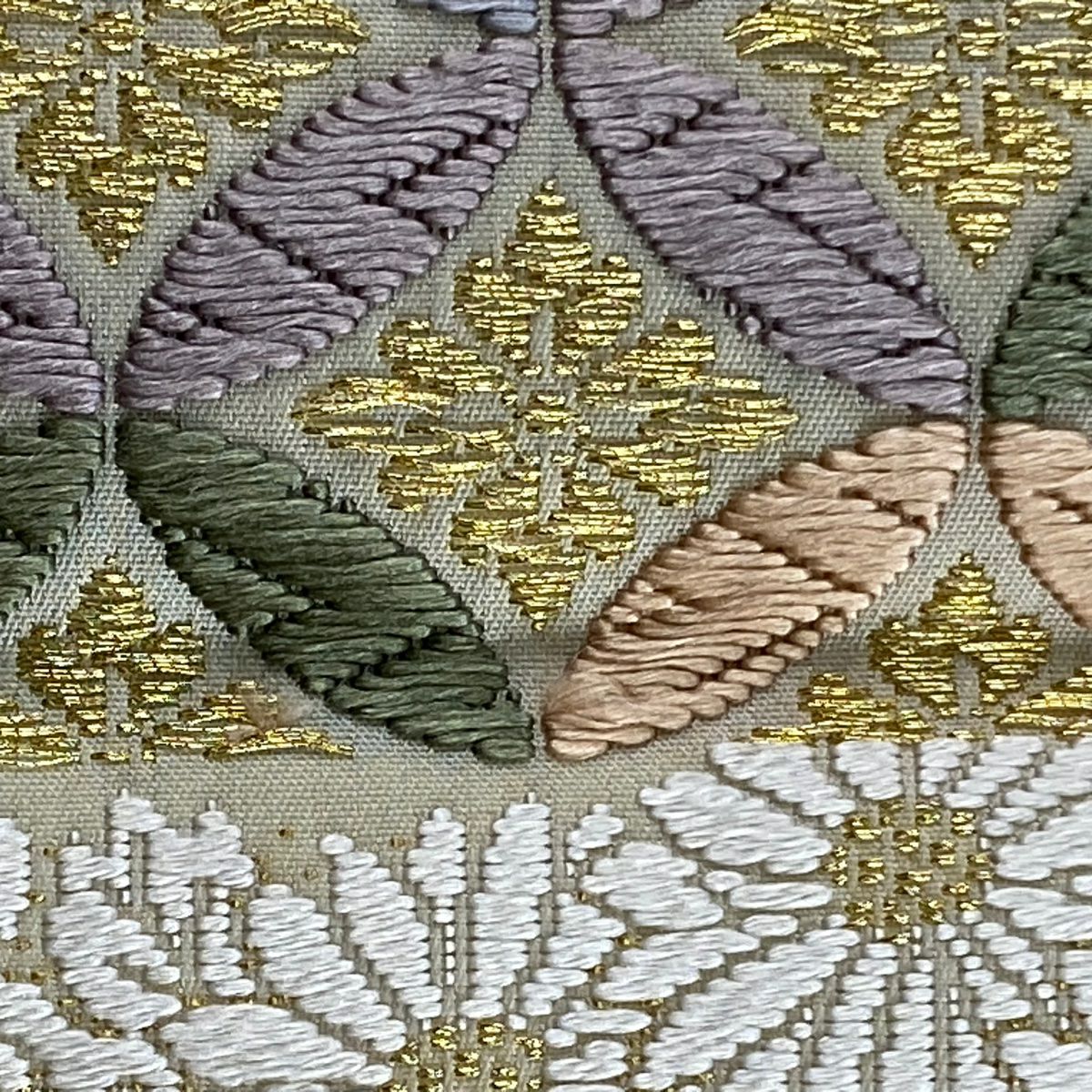 【庫存清倉】 袋帶 美品 逸品級 七寶紋 草花紋紋 唐織 金絲 奶油色 六通 純蠶絲