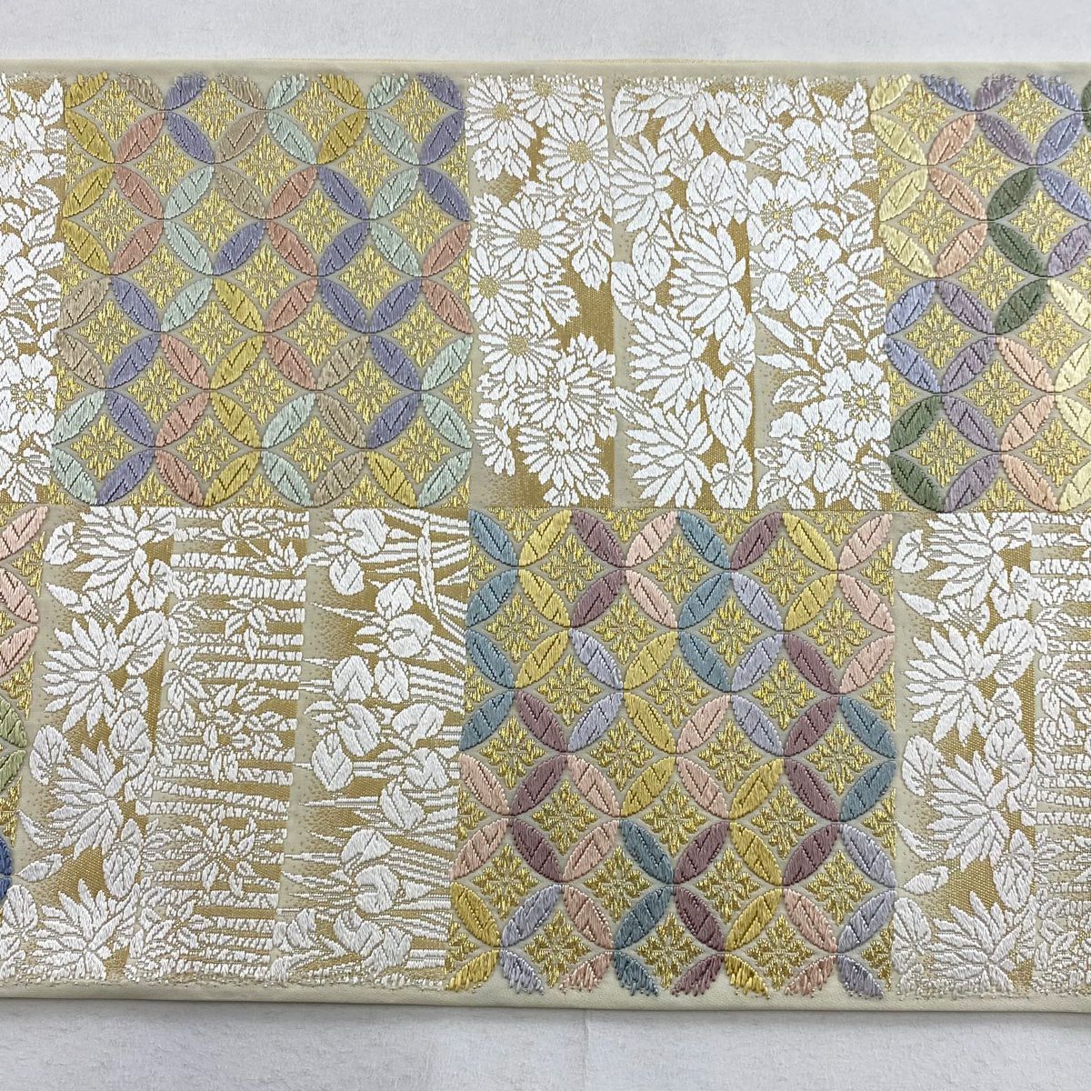 【庫存清倉】 袋帶 美品 逸品級 七寶紋 草花紋紋 唐織 金絲 奶油色 六通 純蠶絲