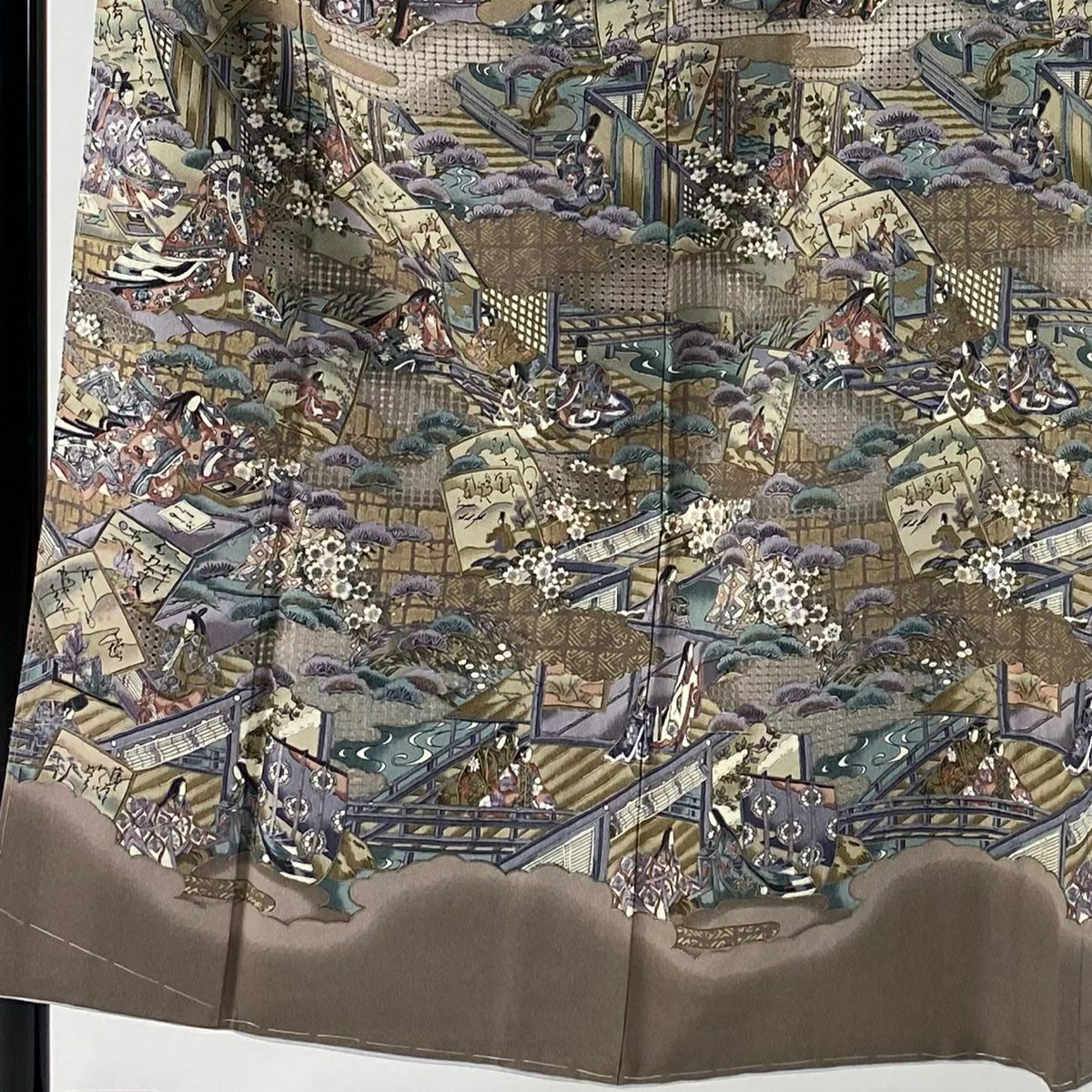 【庫存清倉】訪問服 身長153.5cm 袖長63.5cm S 雙層 牌子 人物刺繡 金彩裝飾 灰茶 純蠶絲 逸品級
