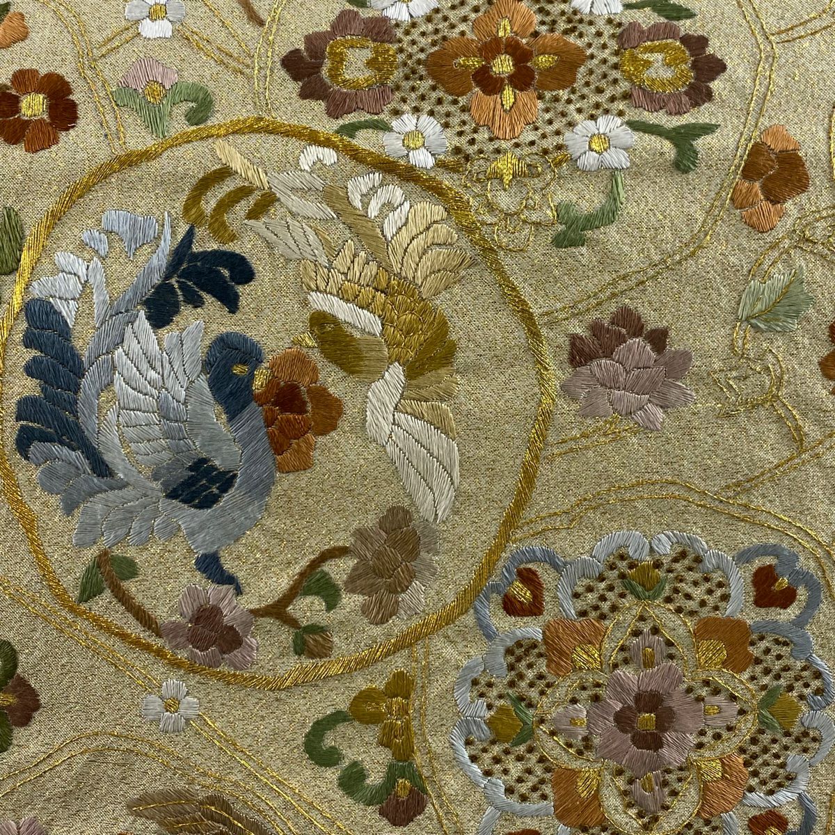 【庫存清倉】 袋帶 逸品級 鏡裏文 花鳥 刺繡 金線 米色 六通 純蠶絲