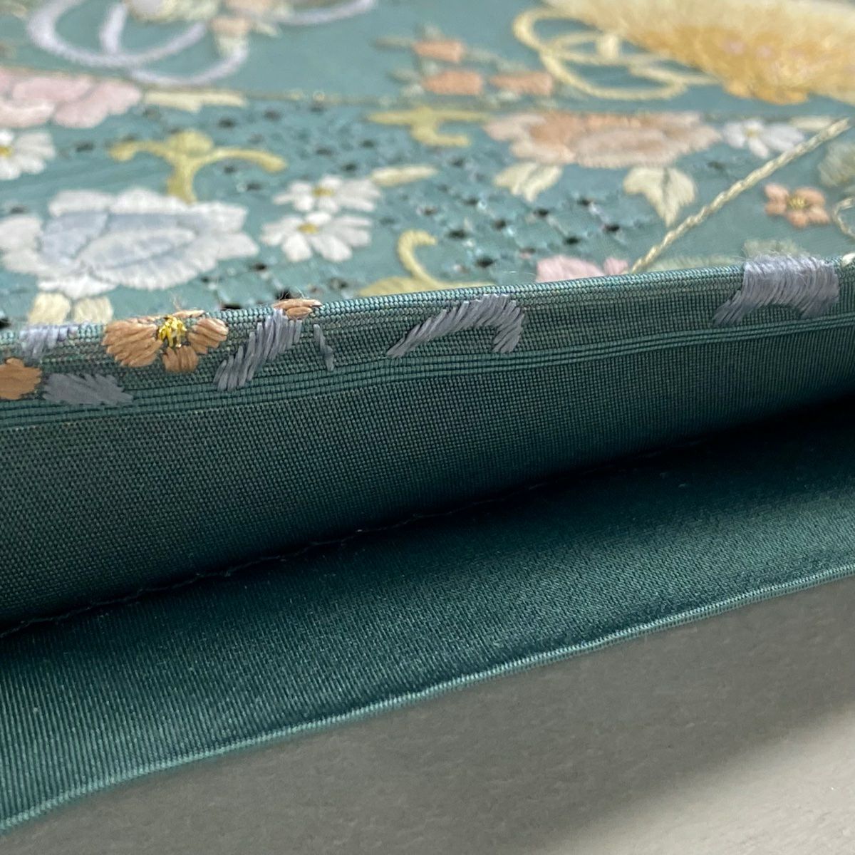 【庫存清倉】 袋帶 美品 逸品級 華紋 寶物滿載 刺繡 金金箔 綠 六通 純蠶絲