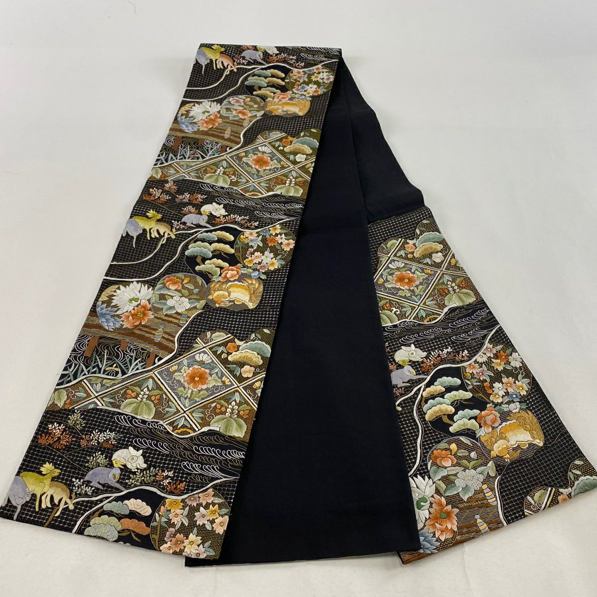 【庫存清倉】 袋帶 美品 逸品級 唐獅子 松樹竹子梅花 刺繡 金絲 黑 六通 純蠶絲