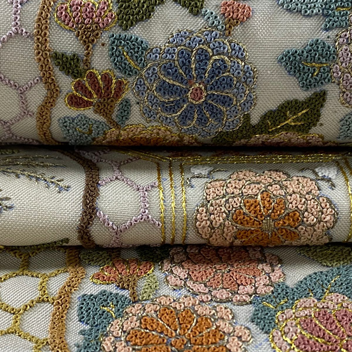 【庫存清倉】 袋帶 逸品級 蜀江紋 花圓紋 相良刺繡 金絲 米色 大鼓圖案 純蠶絲