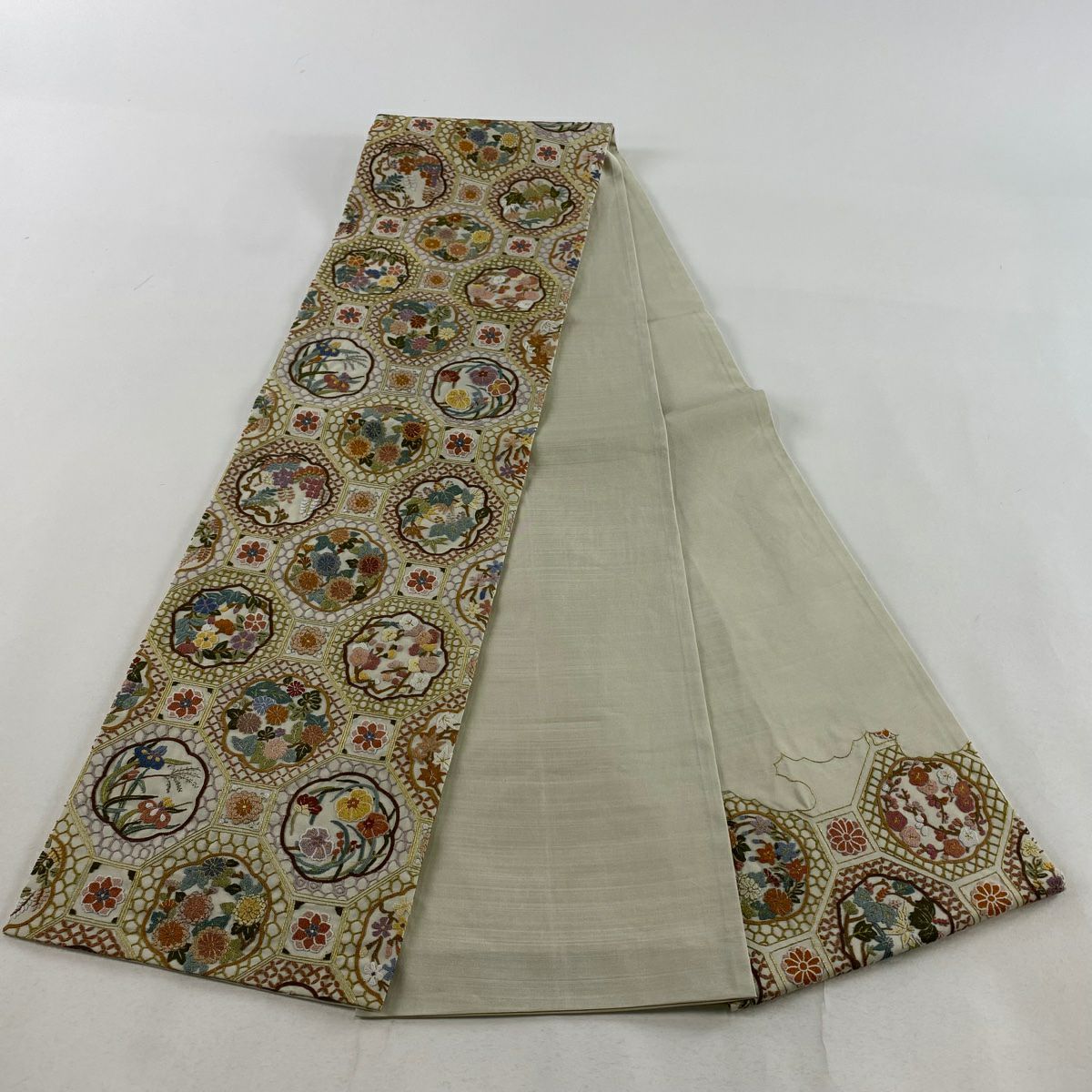 【庫存清倉】 袋帶 逸品級 蜀江紋 花圓紋 相良刺繡 金絲 米色 大鼓圖案 純蠶絲