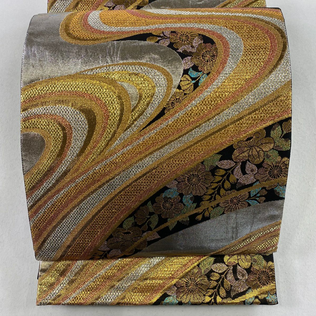 【庫存清倉】 袋帶 美品 秀品級 草花紋紋 流水 金金箔 金色 六通 純蠶絲