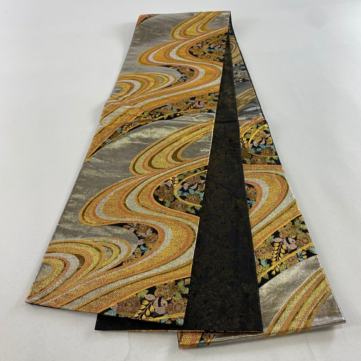 【庫存清倉】 袋帶 美品 秀品級 草花紋紋 流水 金金箔 金色 六通 純蠶絲
