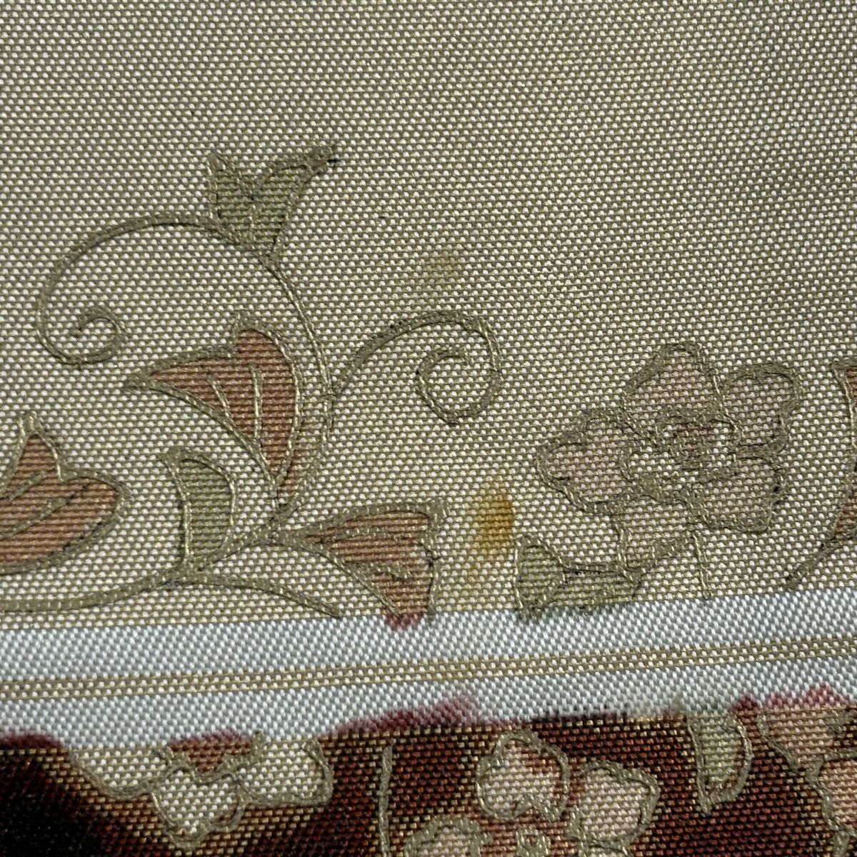 【庫存清倉】 袋帶 優品級 菊花花 波紋 刺繡 金線 淺橙色 大鼓圖案 純蠶絲