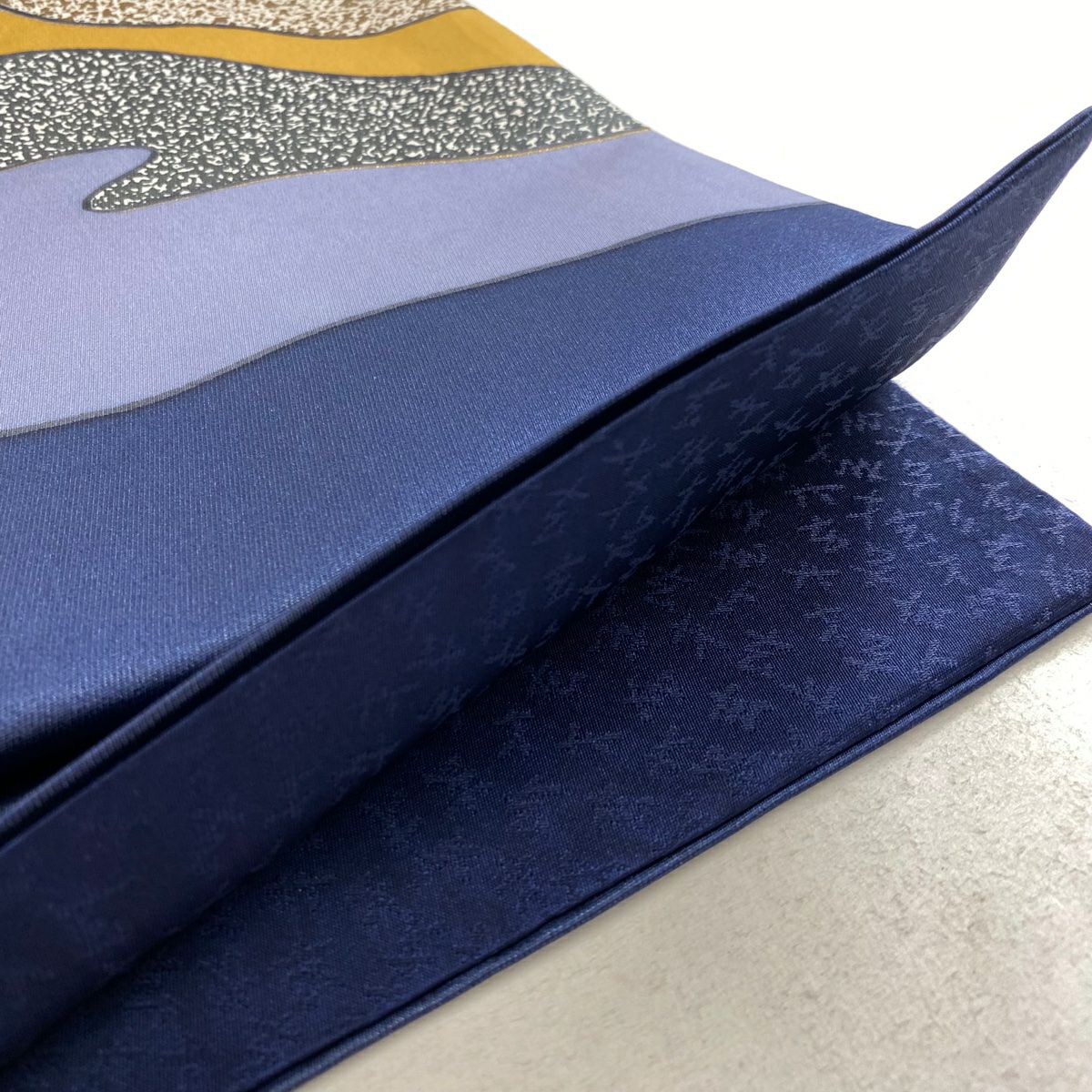 【庫存清倉】 袋帶 美品 秀品級 幾何圖案 霞 金銀彩 深藍色 大鼓圖案 純蠶絲