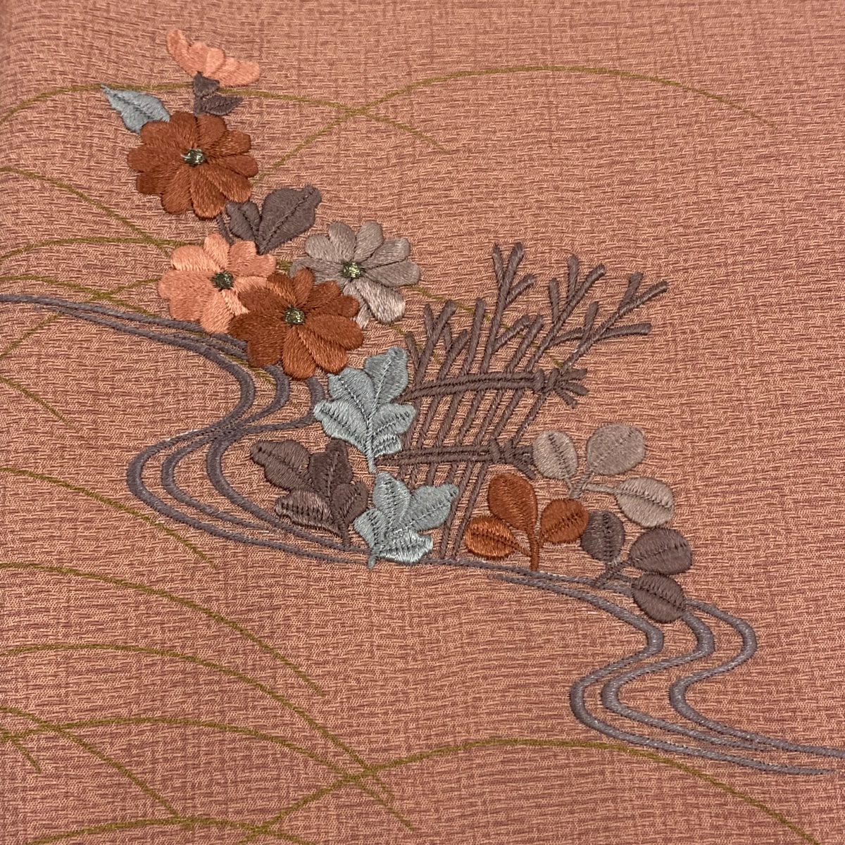 【庫存清倉】 付下 身長161.5cm 袖長63.5cm S 雙層 草花紋紋 芝 刺繡 金彩裝飾 粉米色 純蠶絲 美品 秀品級