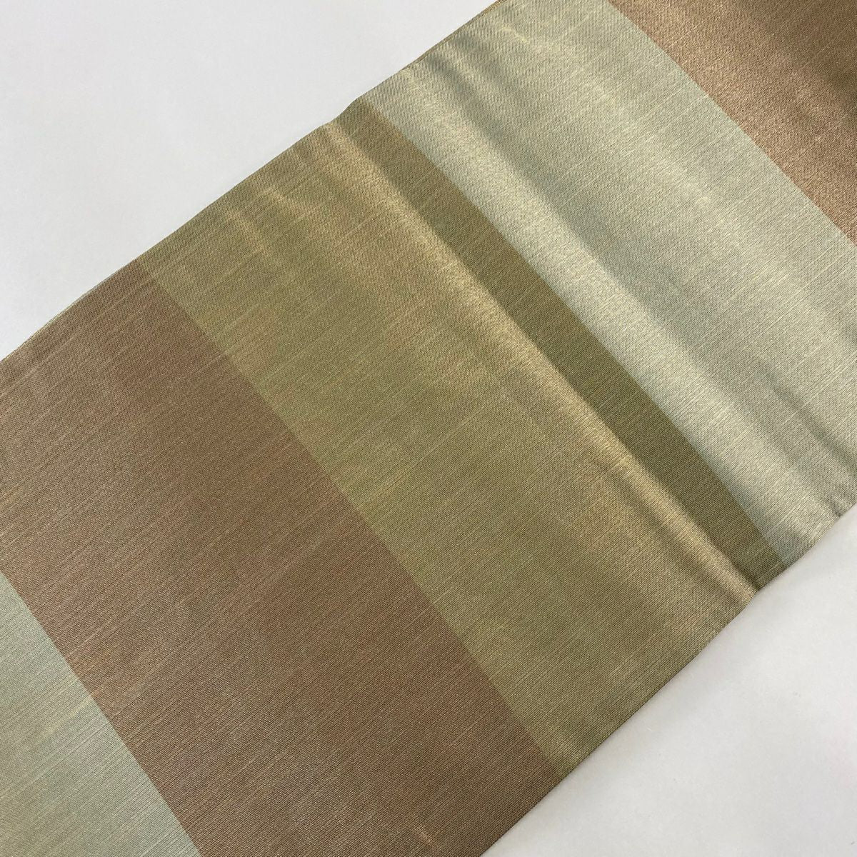 【庫存清倉】 袋帶 美品 逸品級 關西仕立 雛仙鶴 雲紋 刺繡 金金箔 灰茶 六通 純蠶絲
