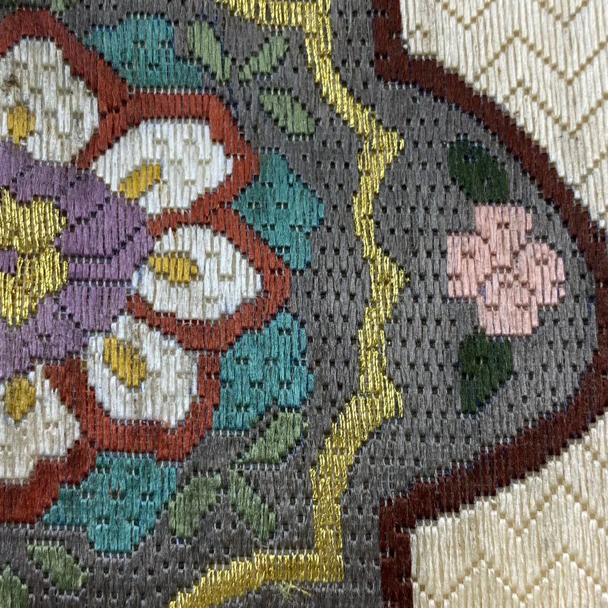 【庫存清倉】 袋帶 逸品級 華紋 草花紋紋 刺繡 金線 米色 全通 純蠶絲