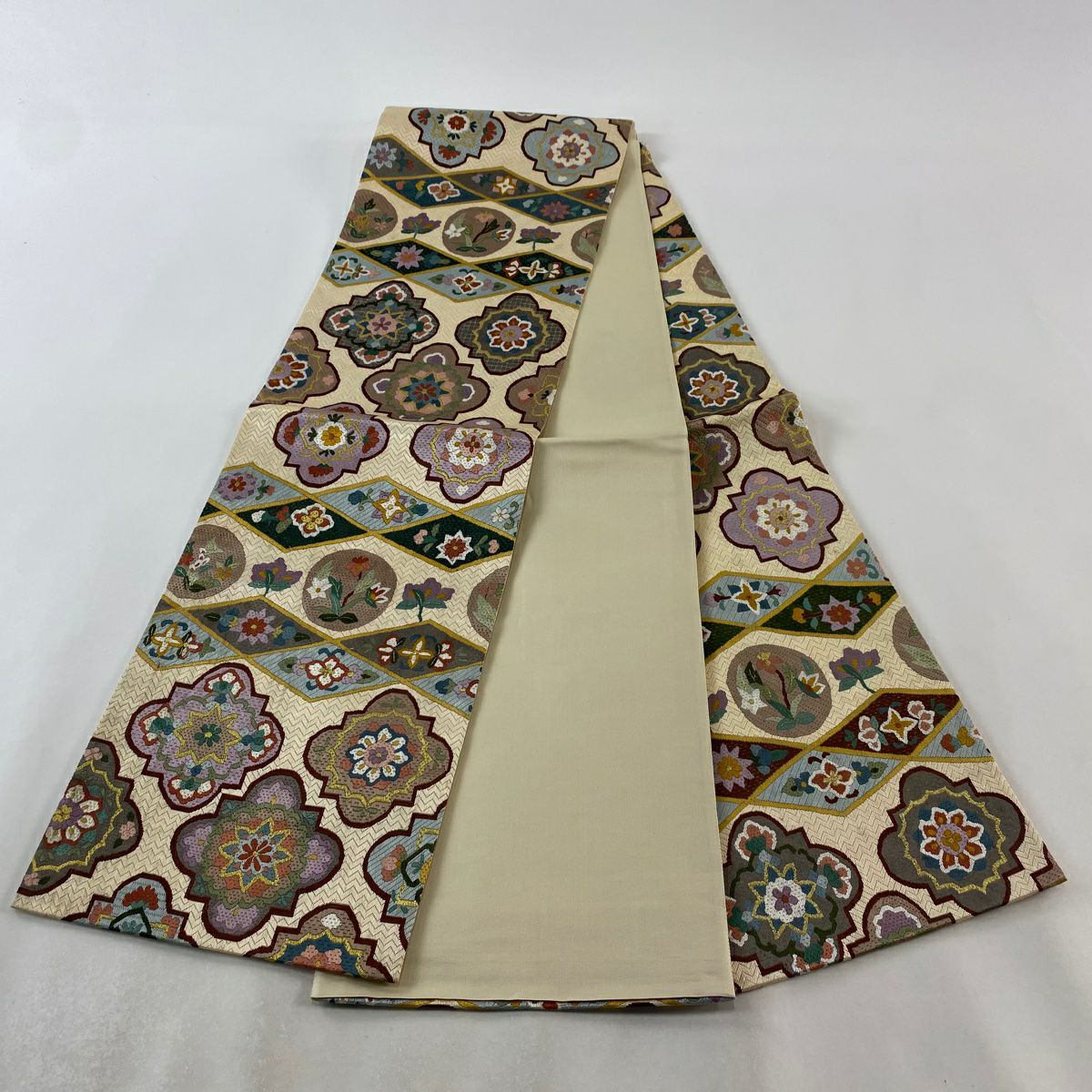 【庫存清倉】 袋帶 逸品級 華紋 草花紋紋 刺繡 金線 米色 全通 純蠶絲
