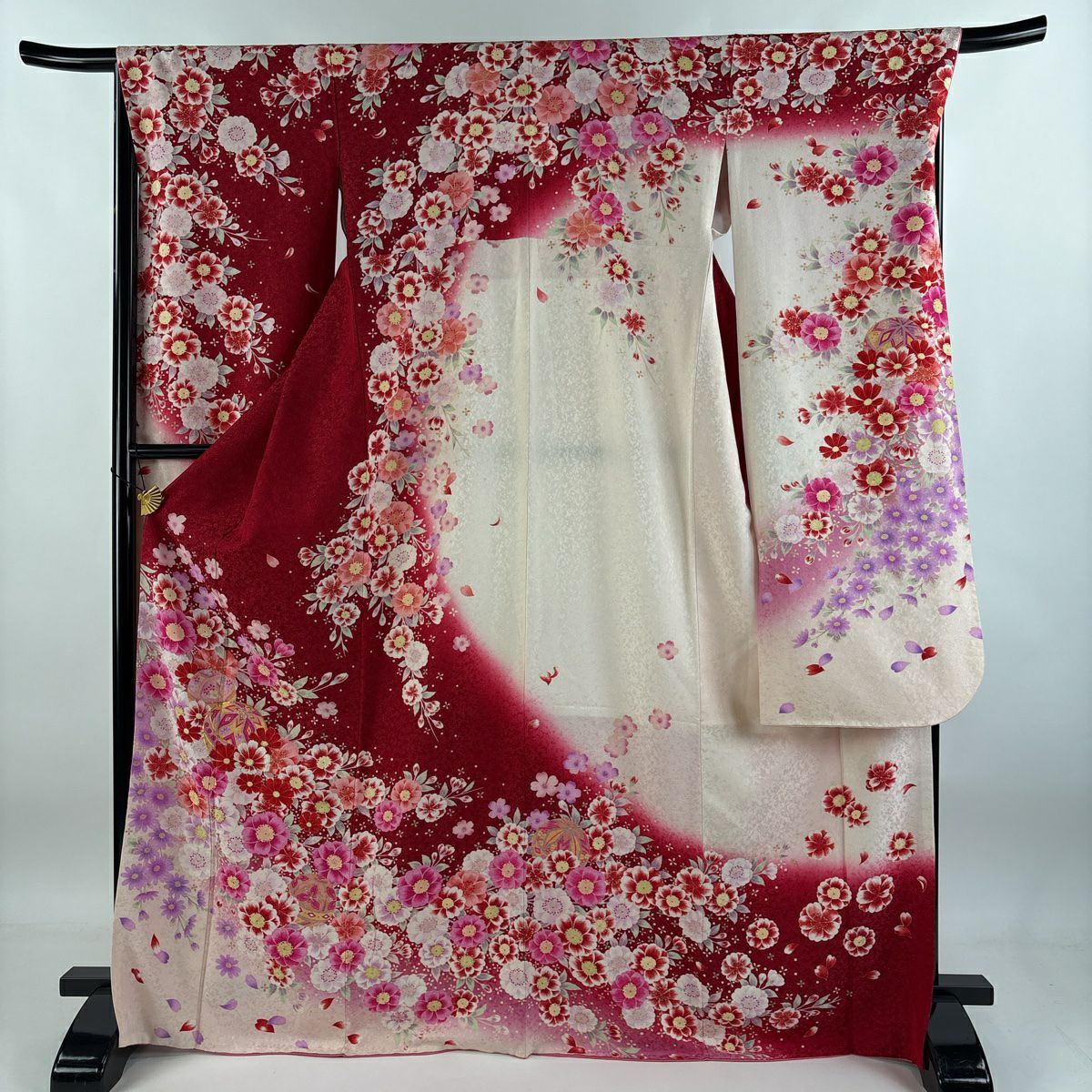 【清倉特賣】振袖禮服 身長170cm 袖長67cm M 雙層 草花紋紋 手毬 銀通 金銀彩 紅 純蠶絲 逸品級